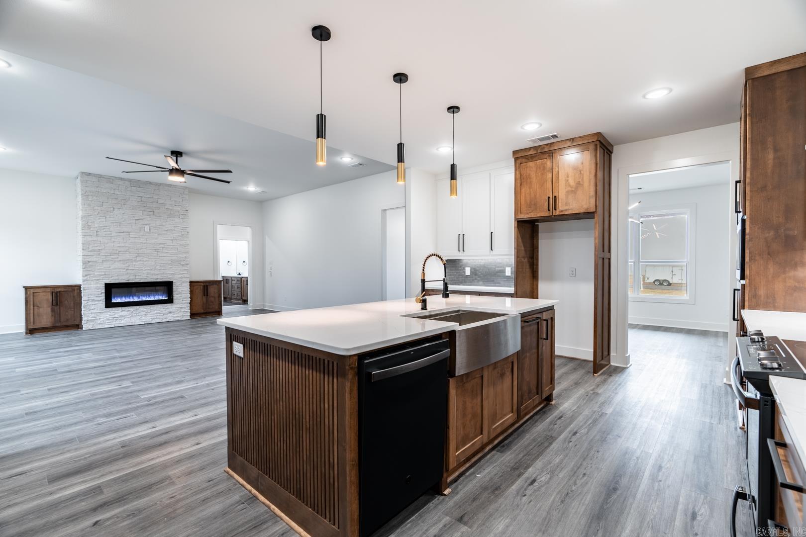 JACKSON ACRES - Residential