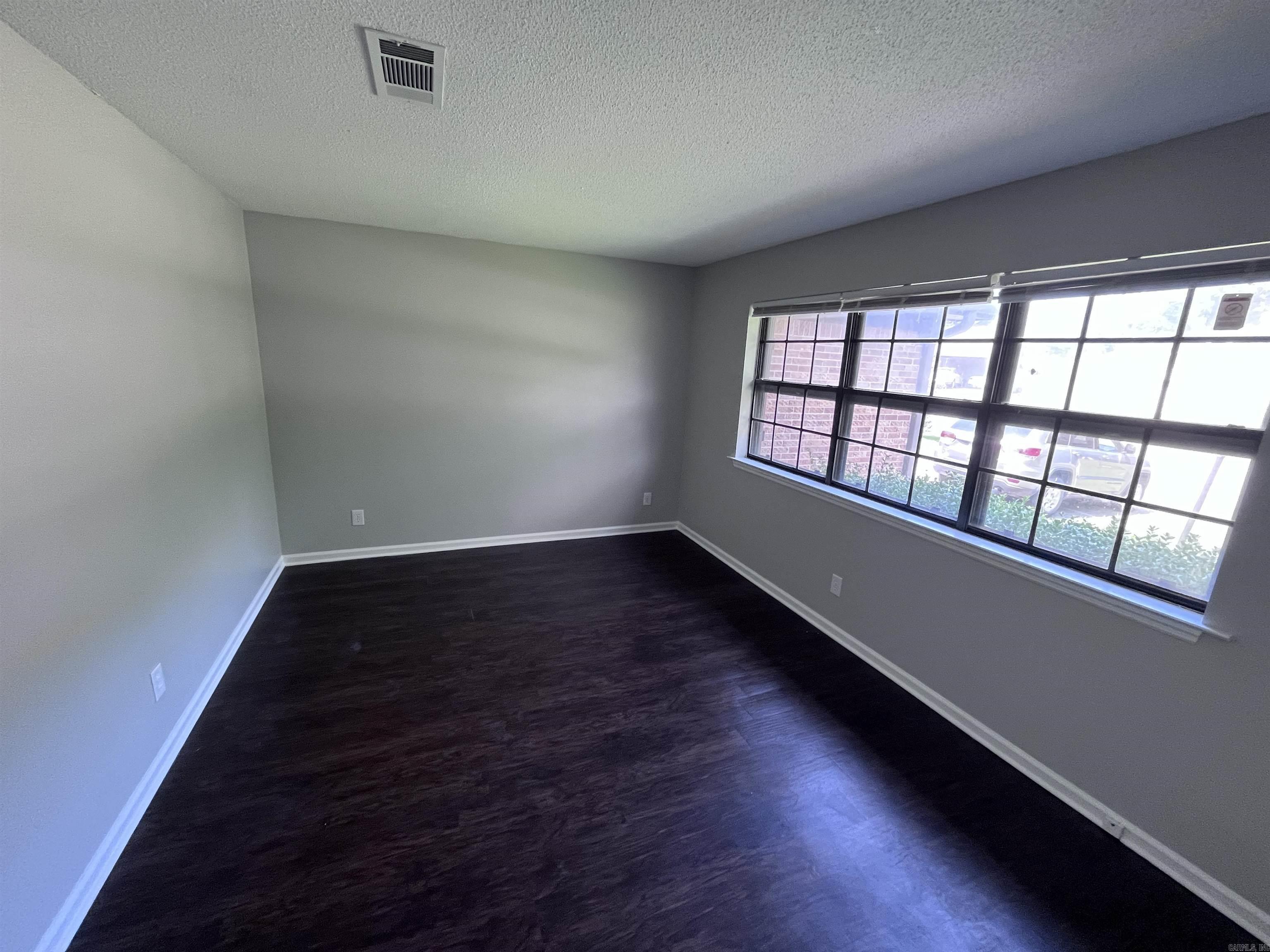 Stonewall - Residential Lease