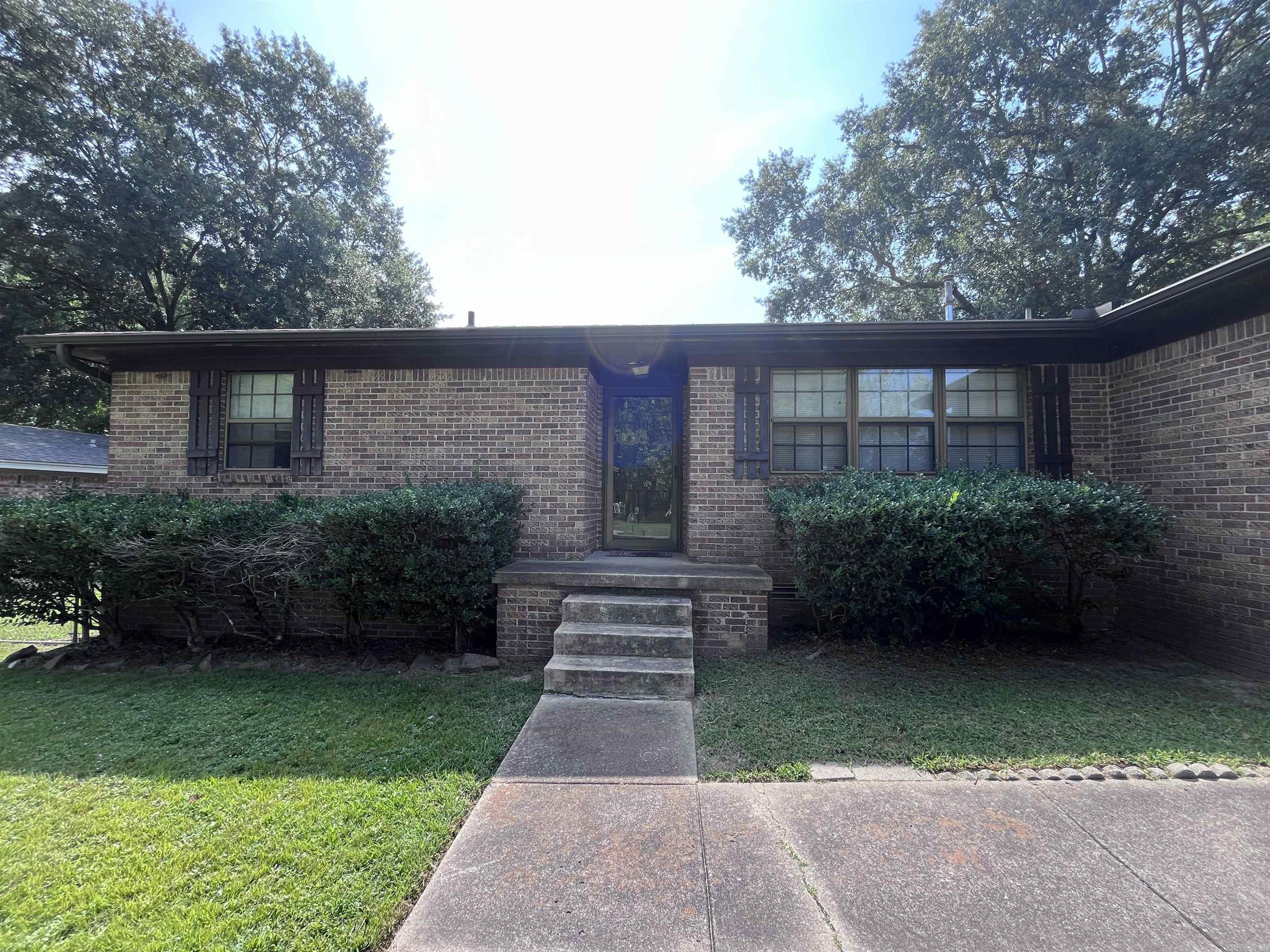 Stonewall - Residential Lease