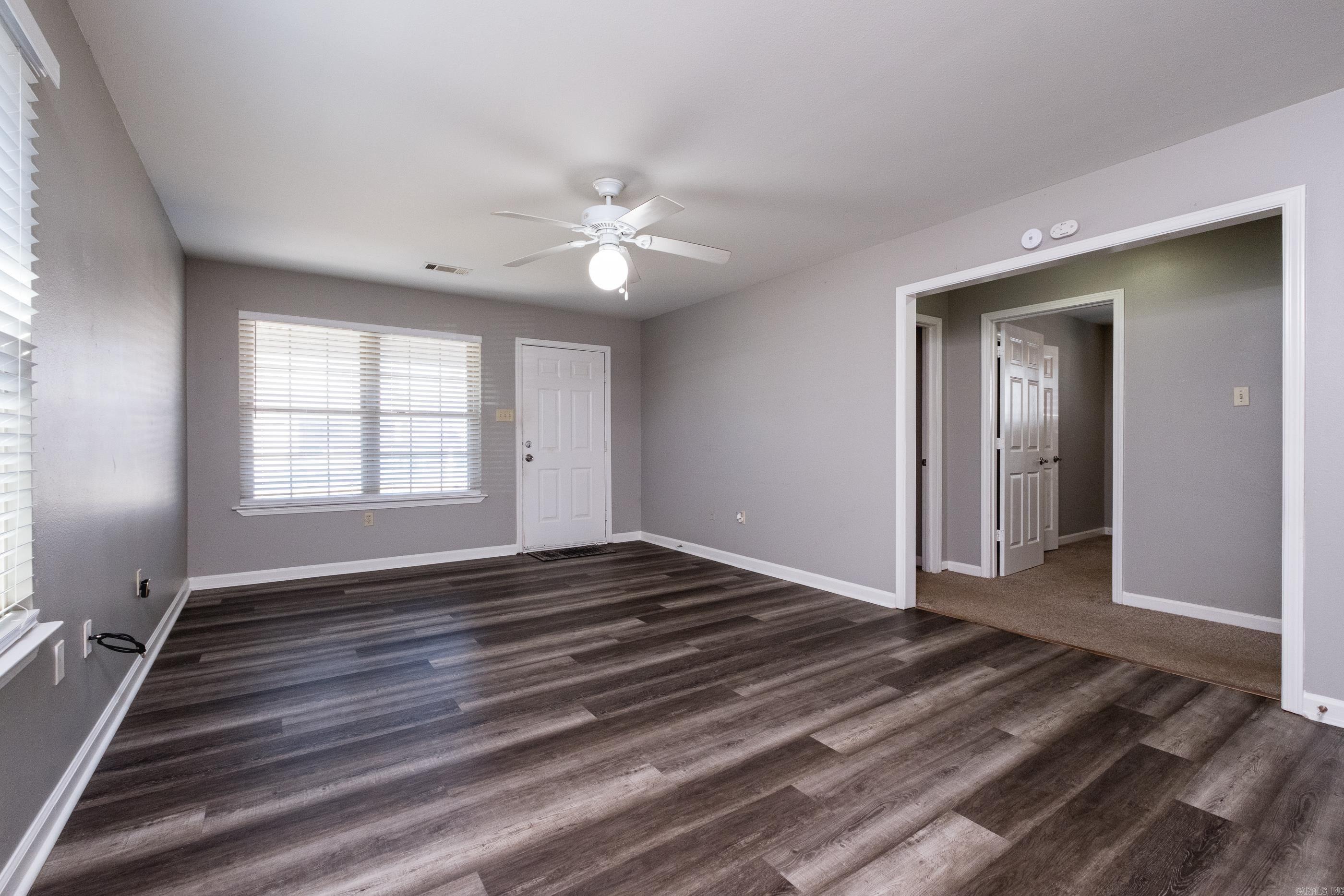 FOREST HILL - Residential