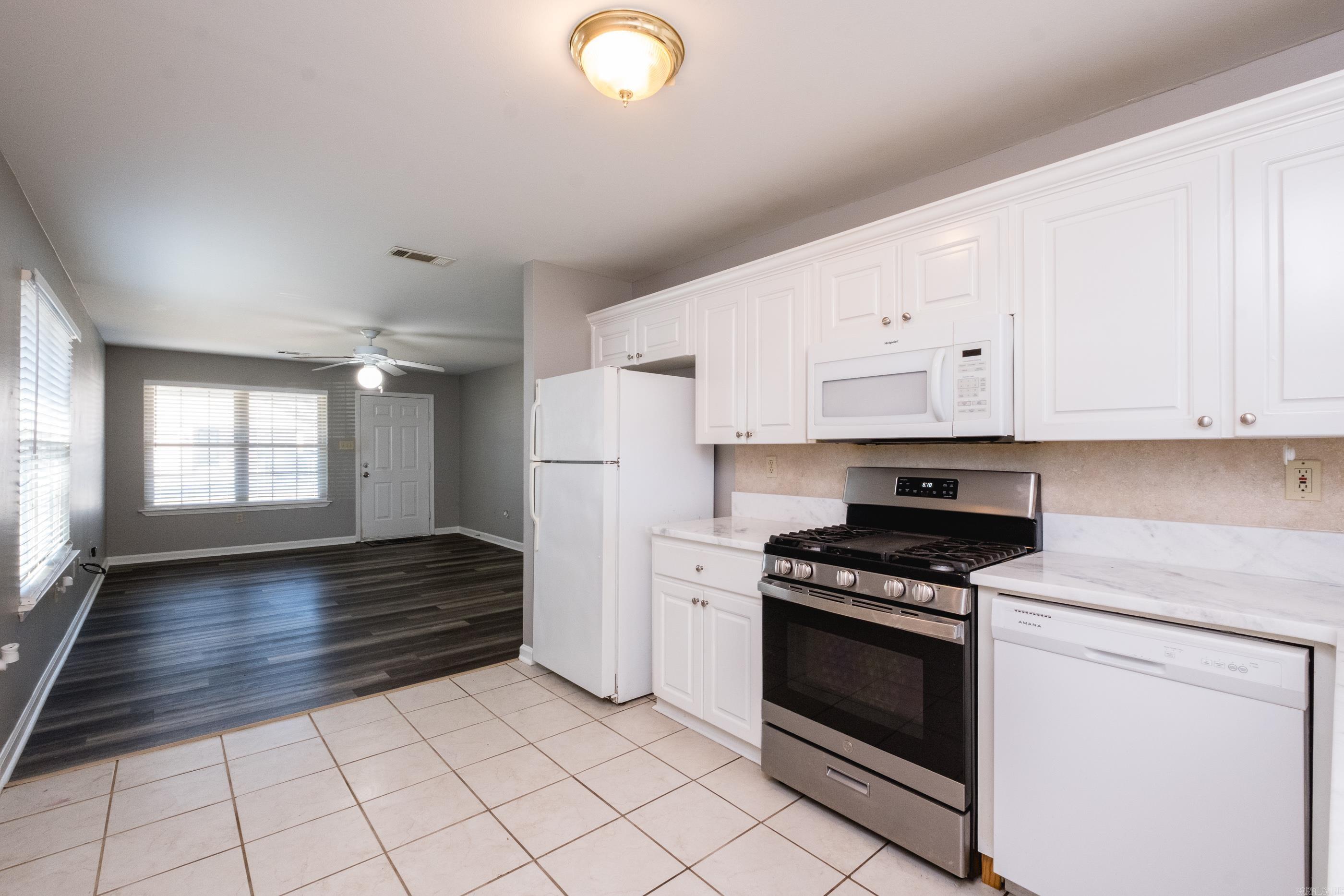 FOREST HILL - Residential