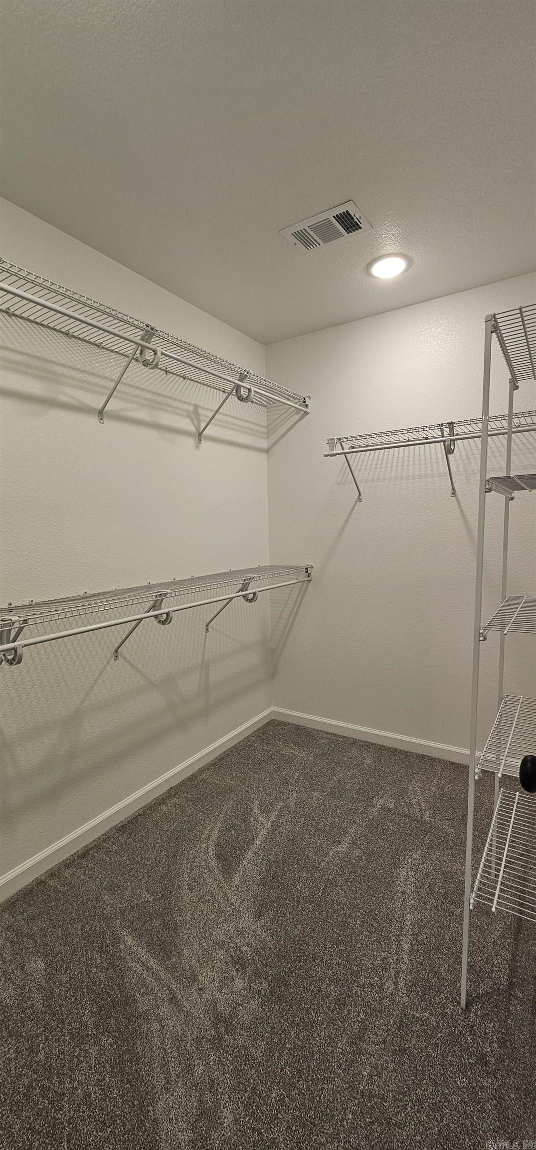 BROOKSHIRE PLACE - Residential Lease