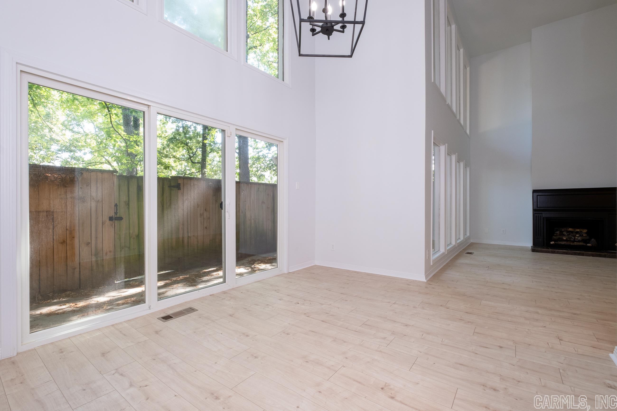 CAMBRIDGE PLACE HPR - Residential