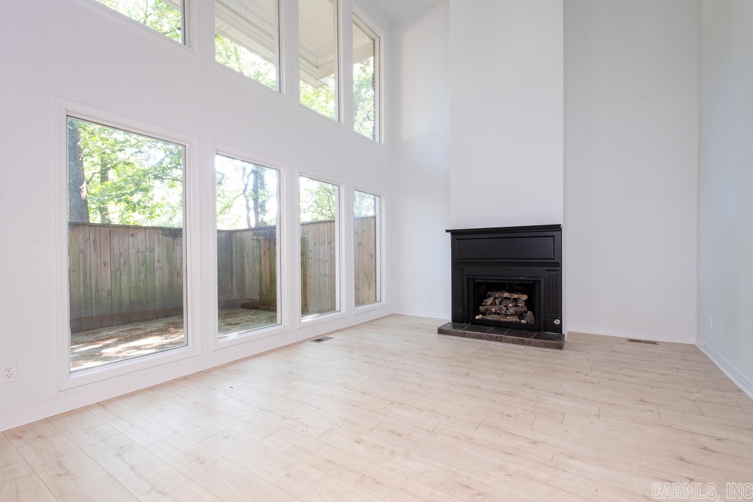 CAMBRIDGE PLACE HPR - Residential