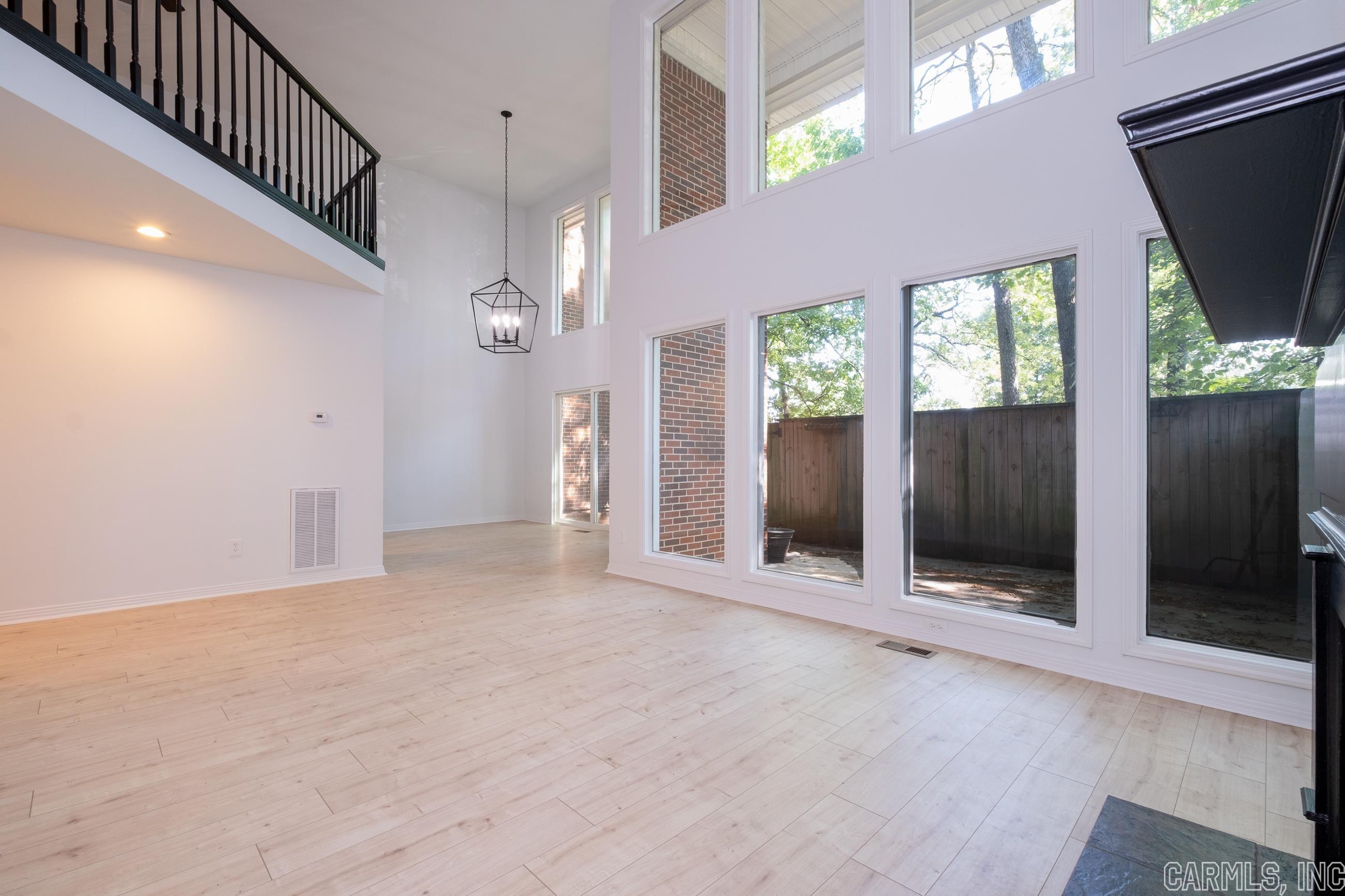 CAMBRIDGE PLACE HPR - Residential