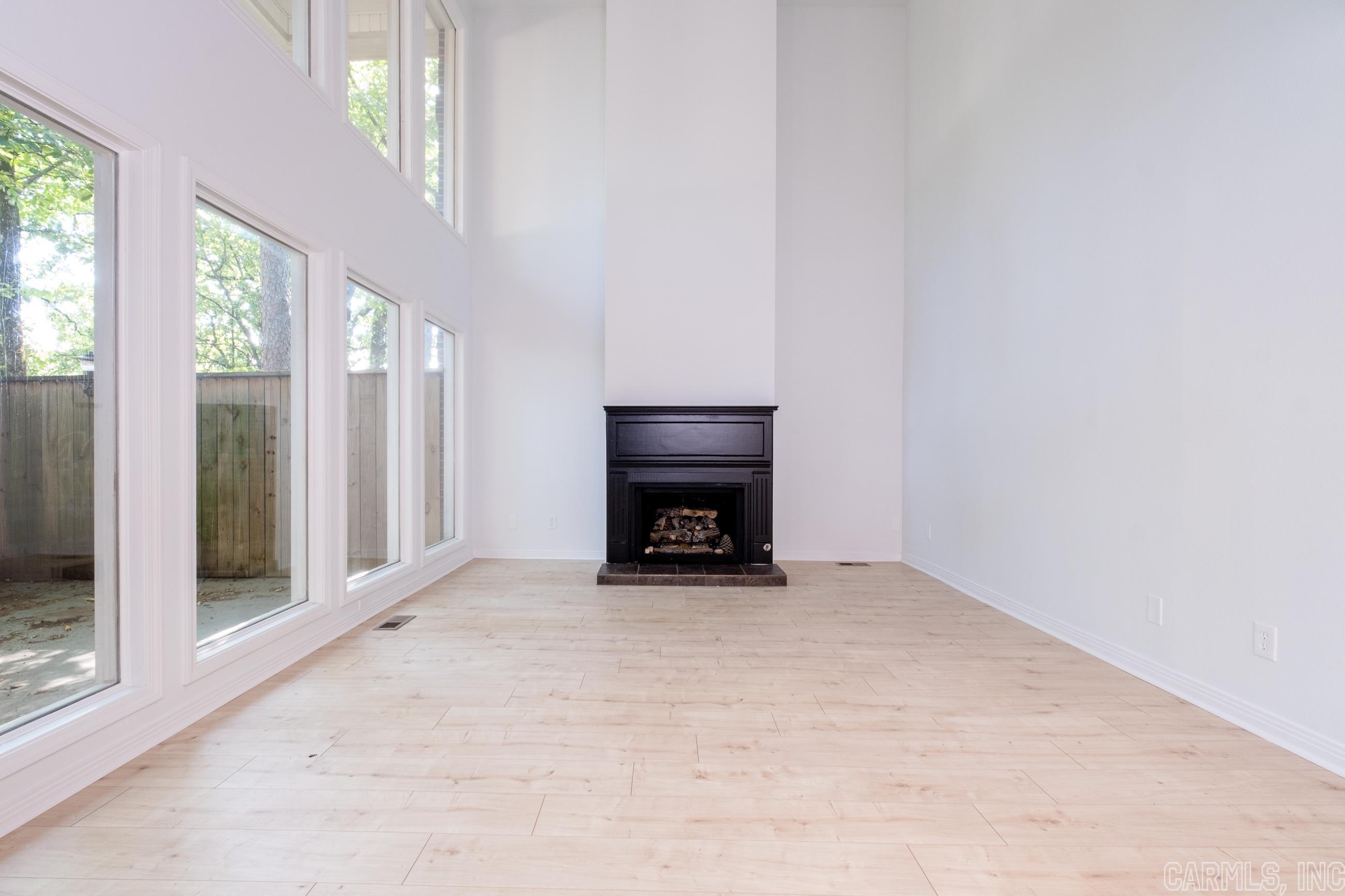 CAMBRIDGE PLACE HPR - Residential