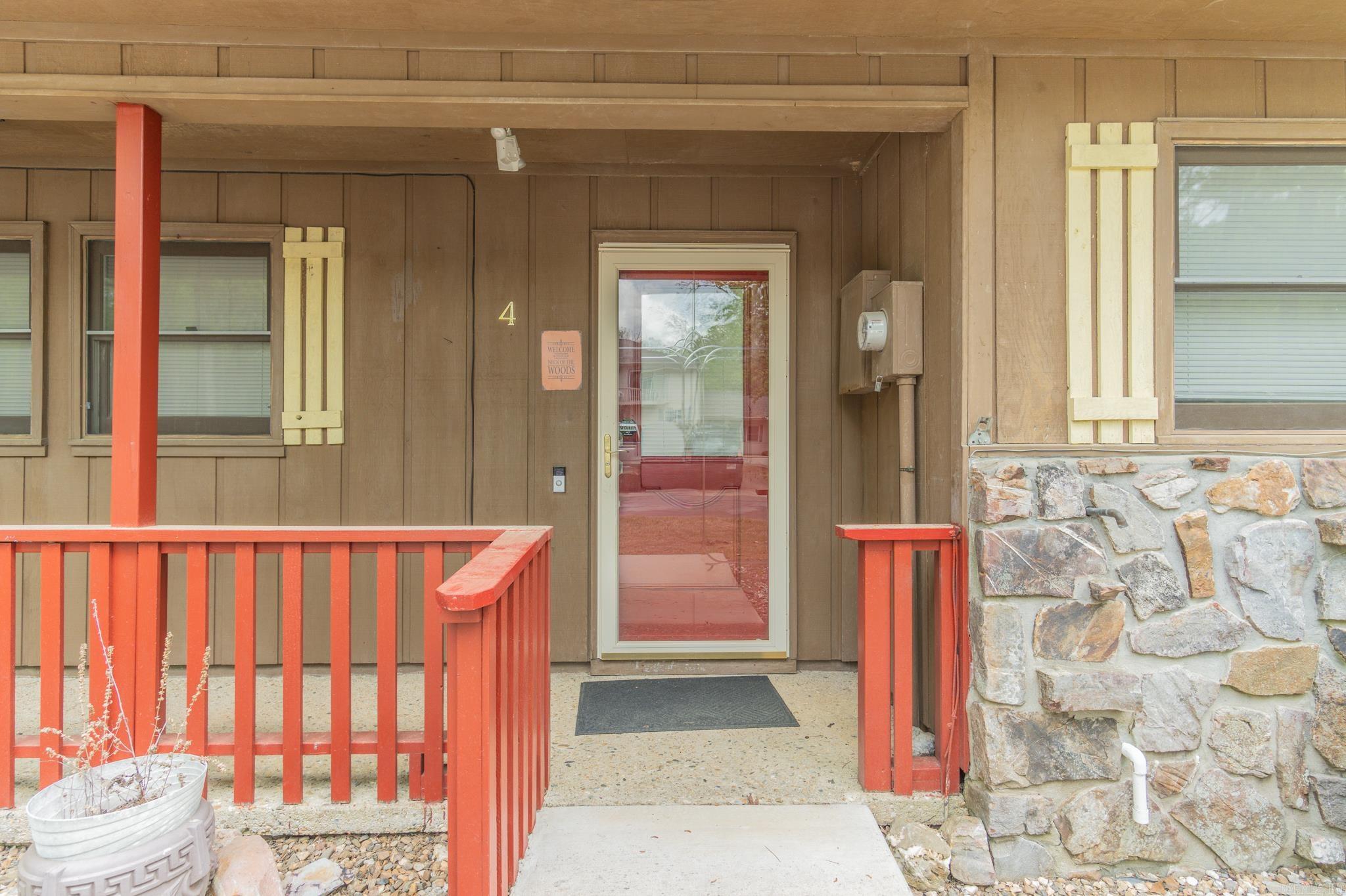 CORONADO COURTS - Residential