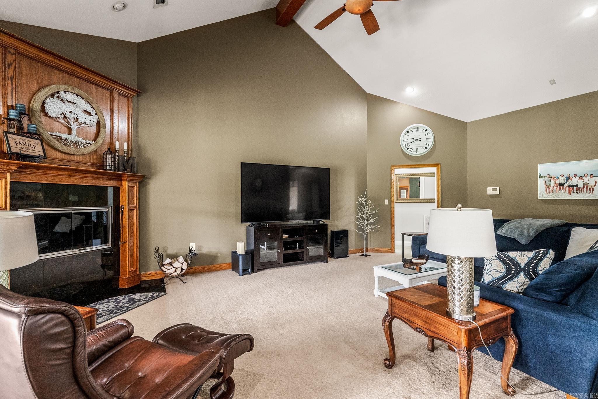 WILLOW WIND EST - Residential