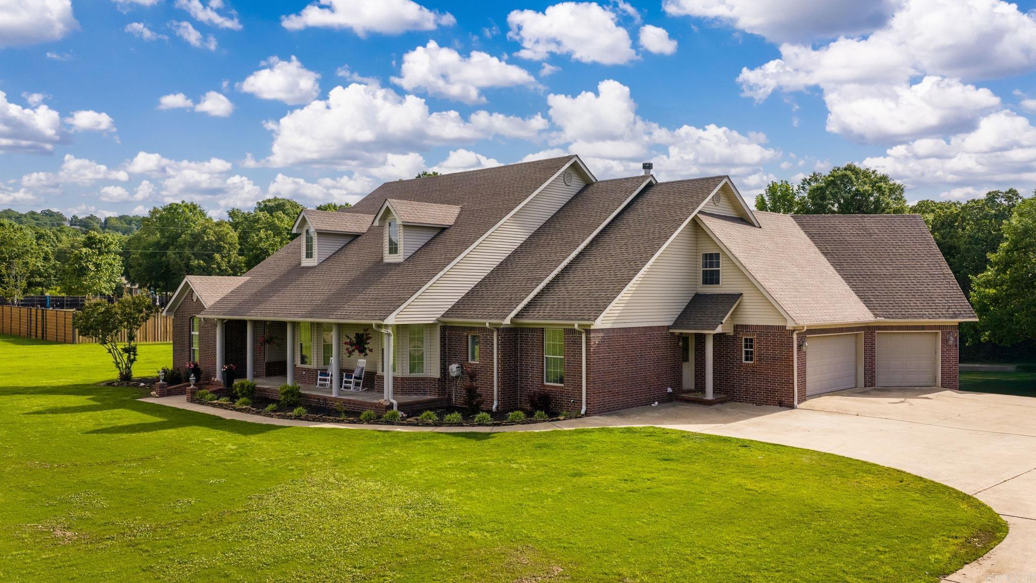 WILLOW WIND EST - Residential