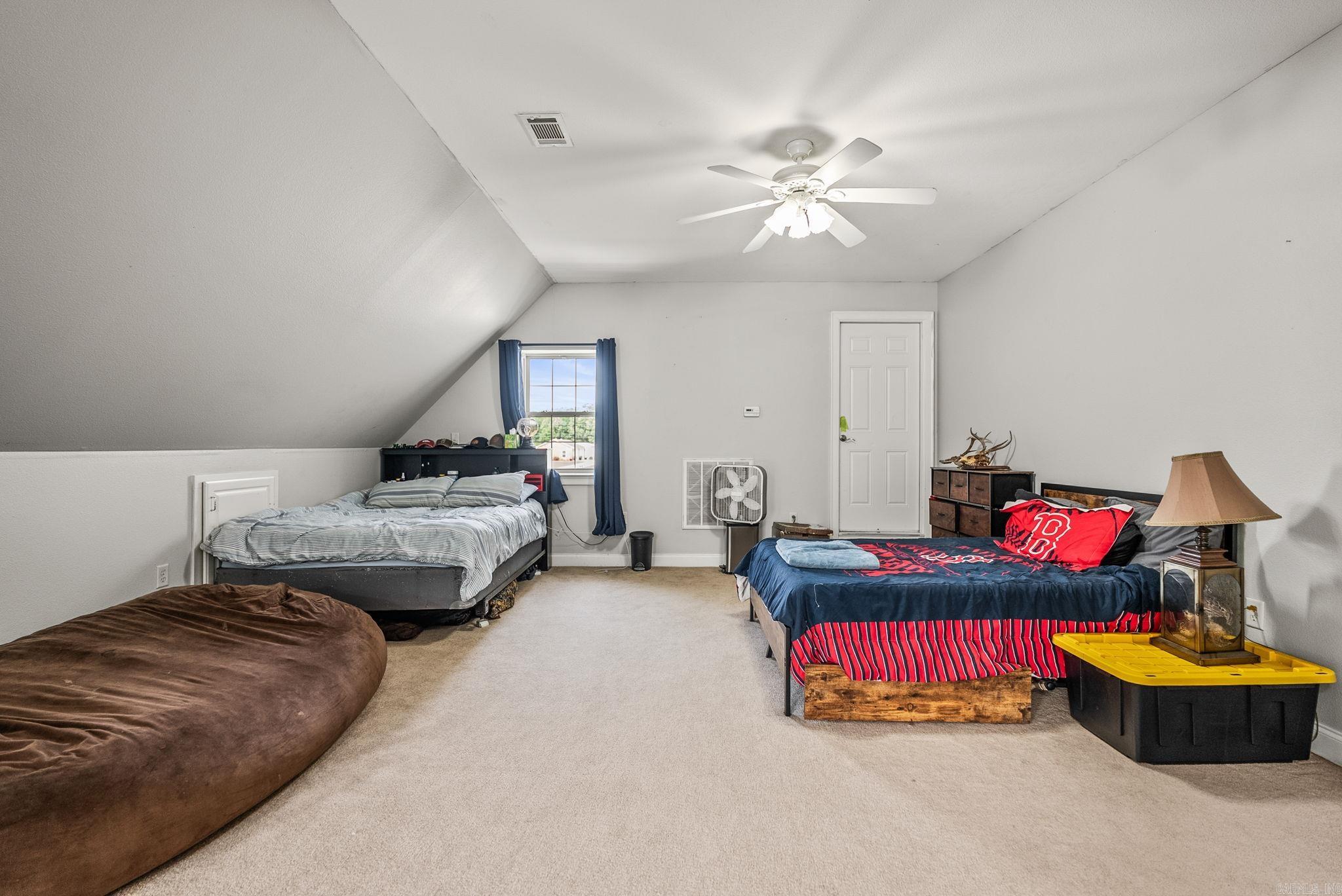 WILLOW WIND EST - Residential