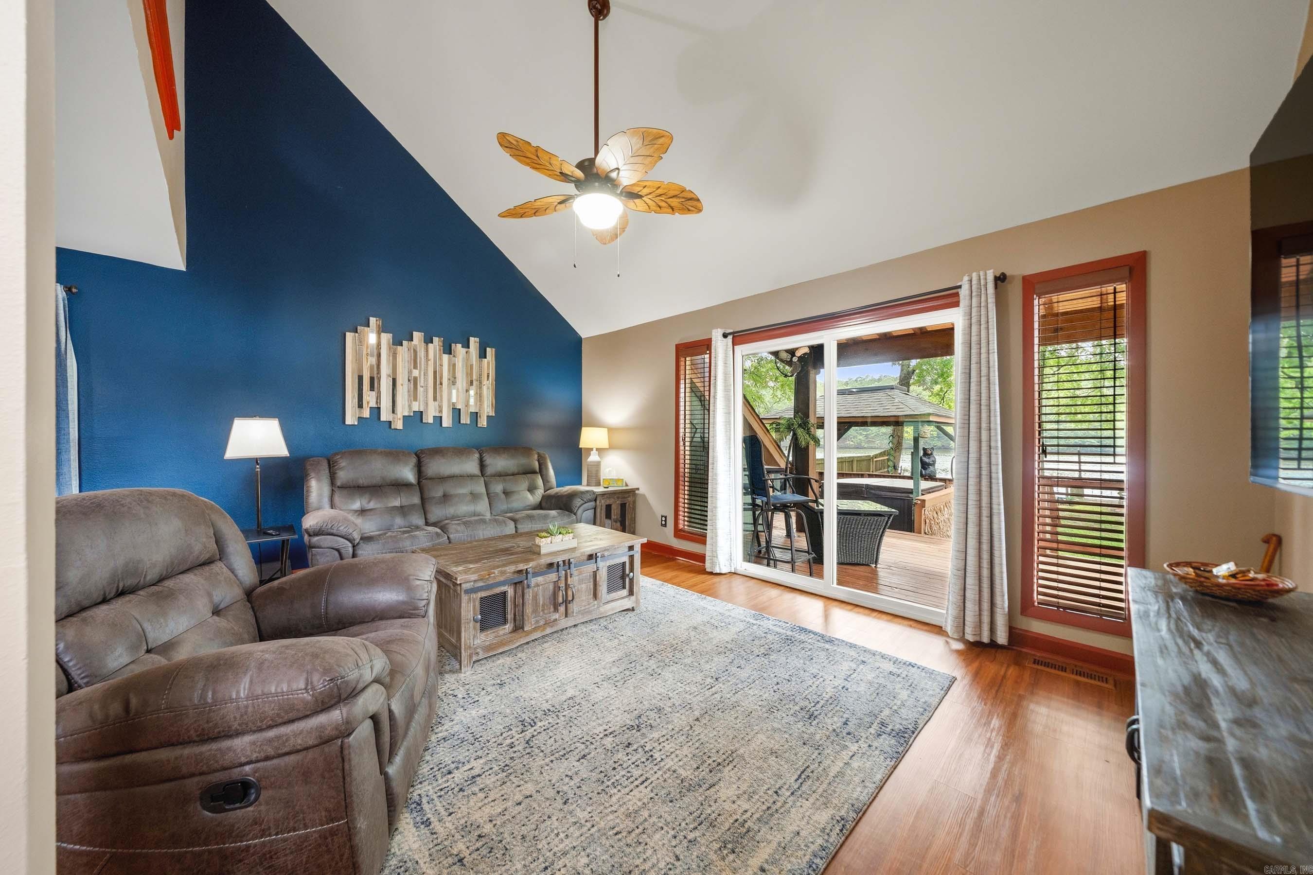 TREASURE ISLE 2 - Residential