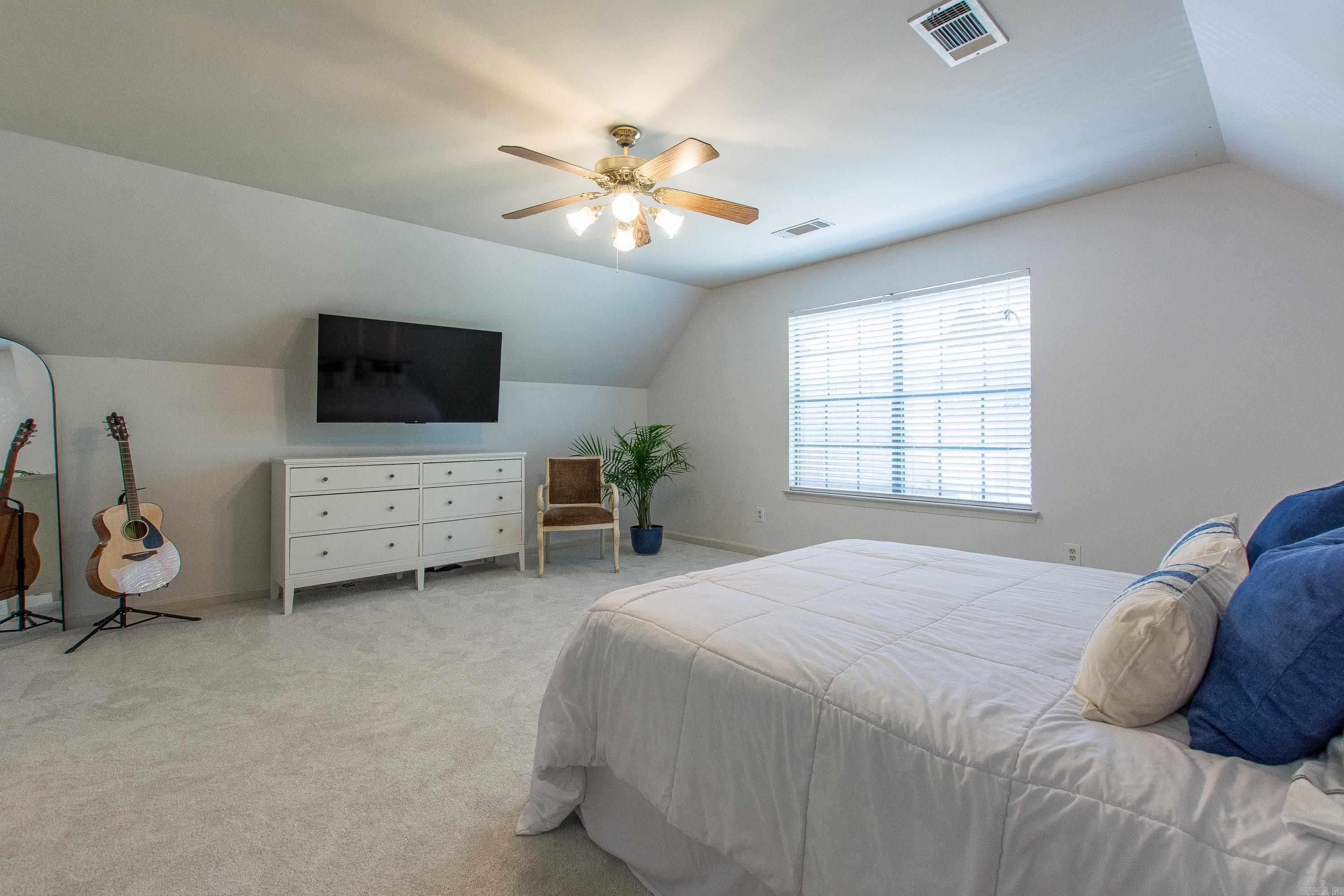 SECLUDED HILLS ADDN - Residential