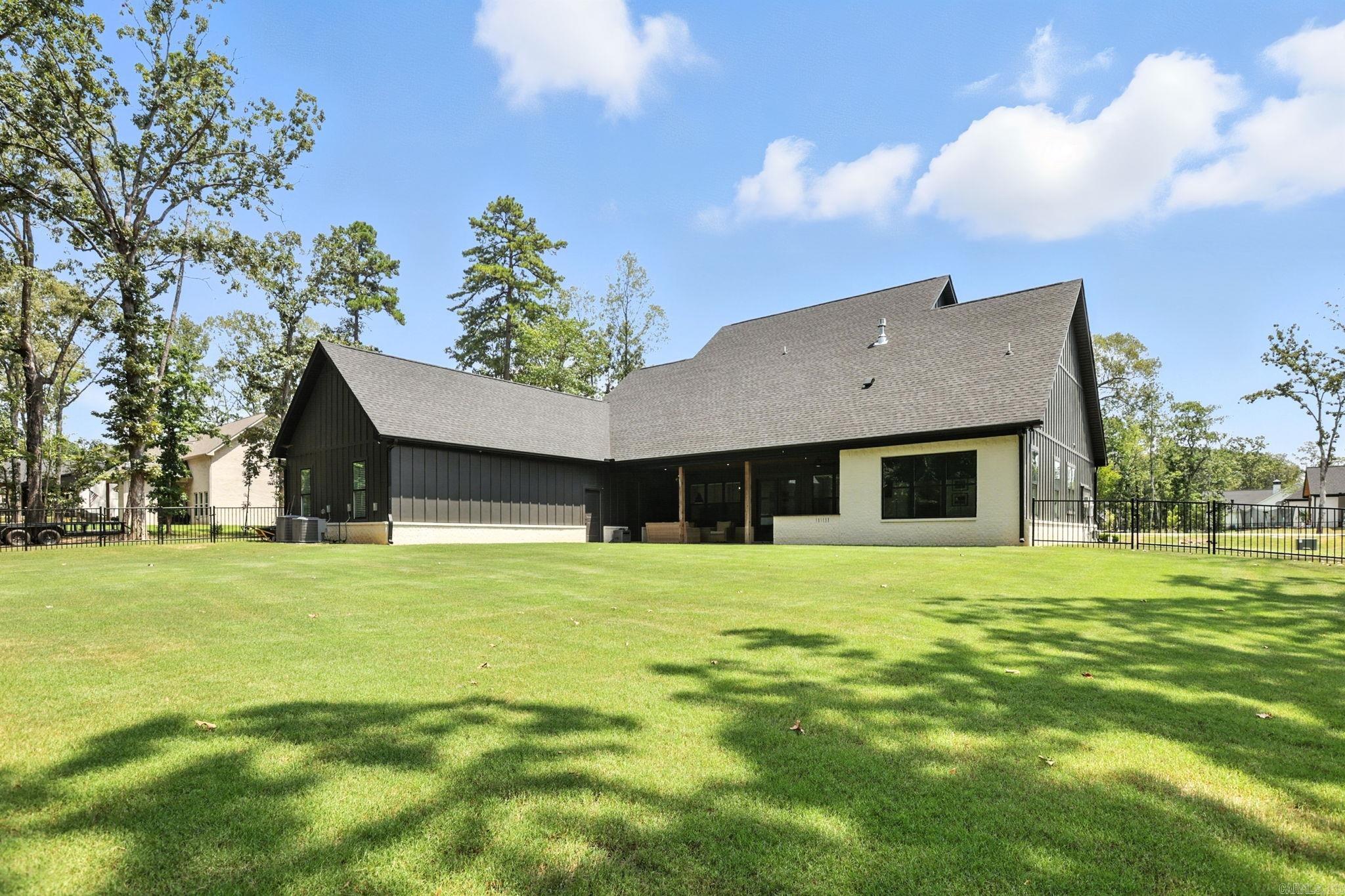 SUNGATE SUBDIVISION - Residential