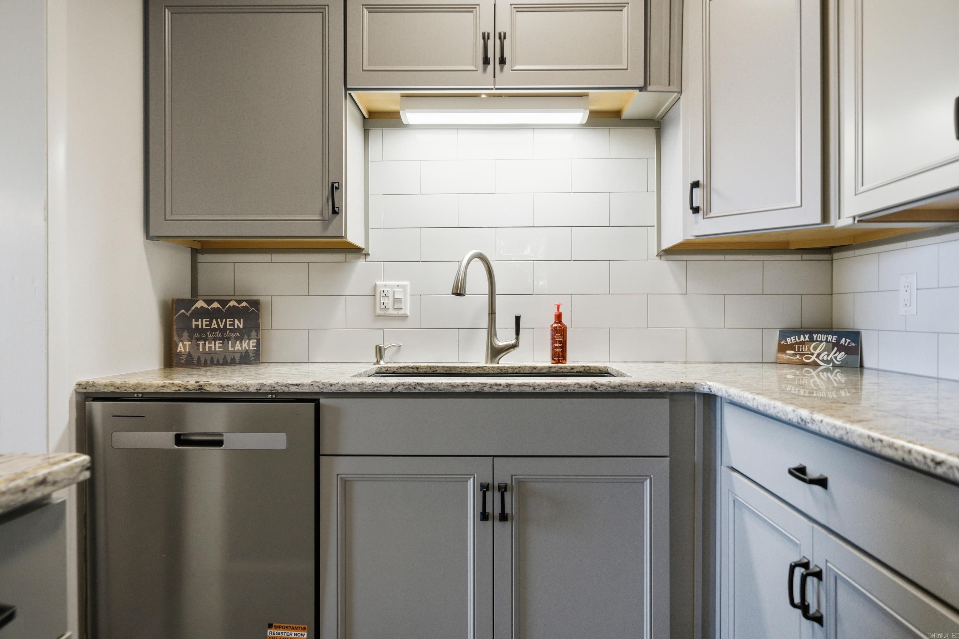 MOONLIGHT BAY COLONY HPR - Residential