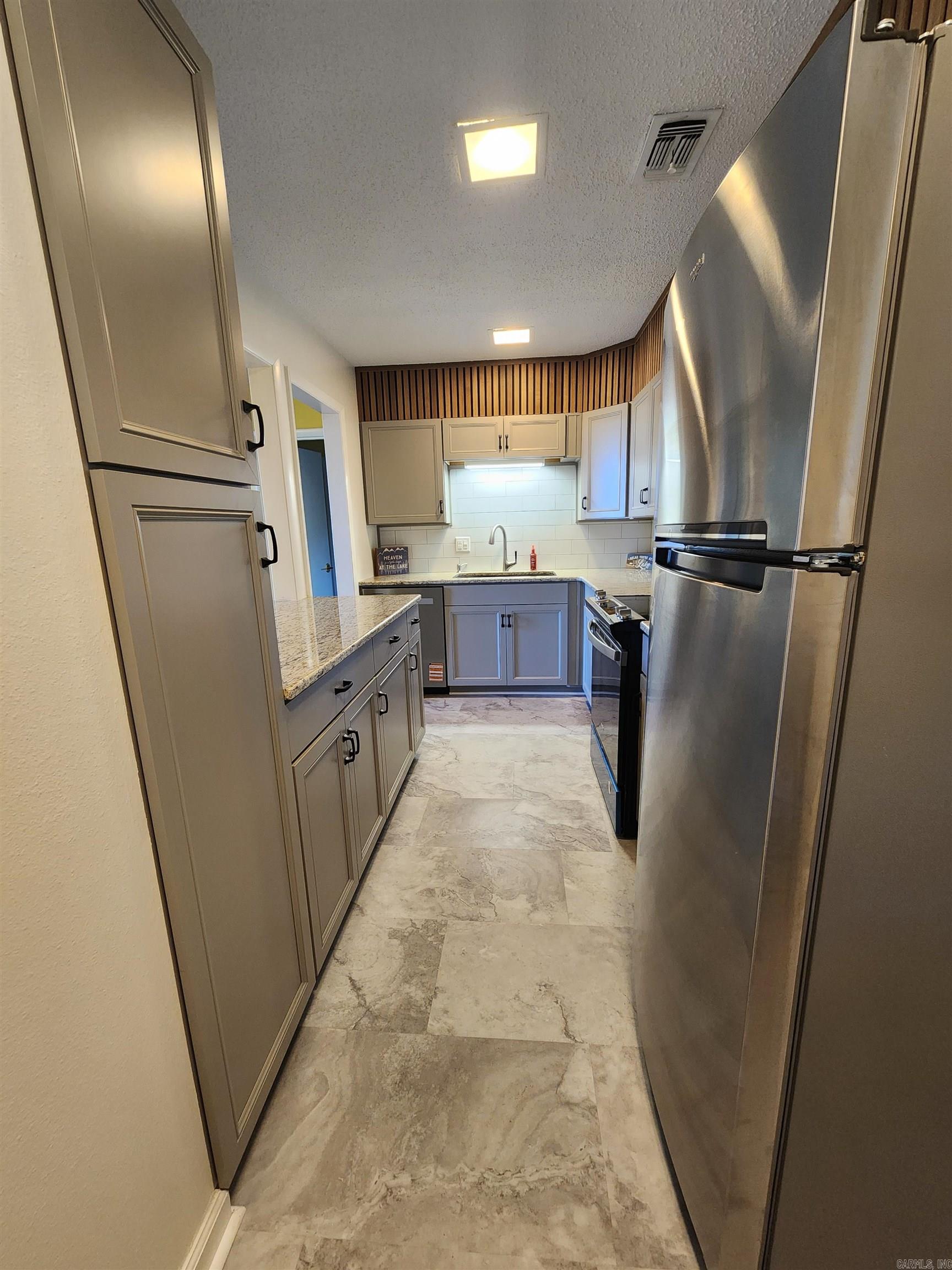 MOONLIGHT BAY COLONY HPR - Residential