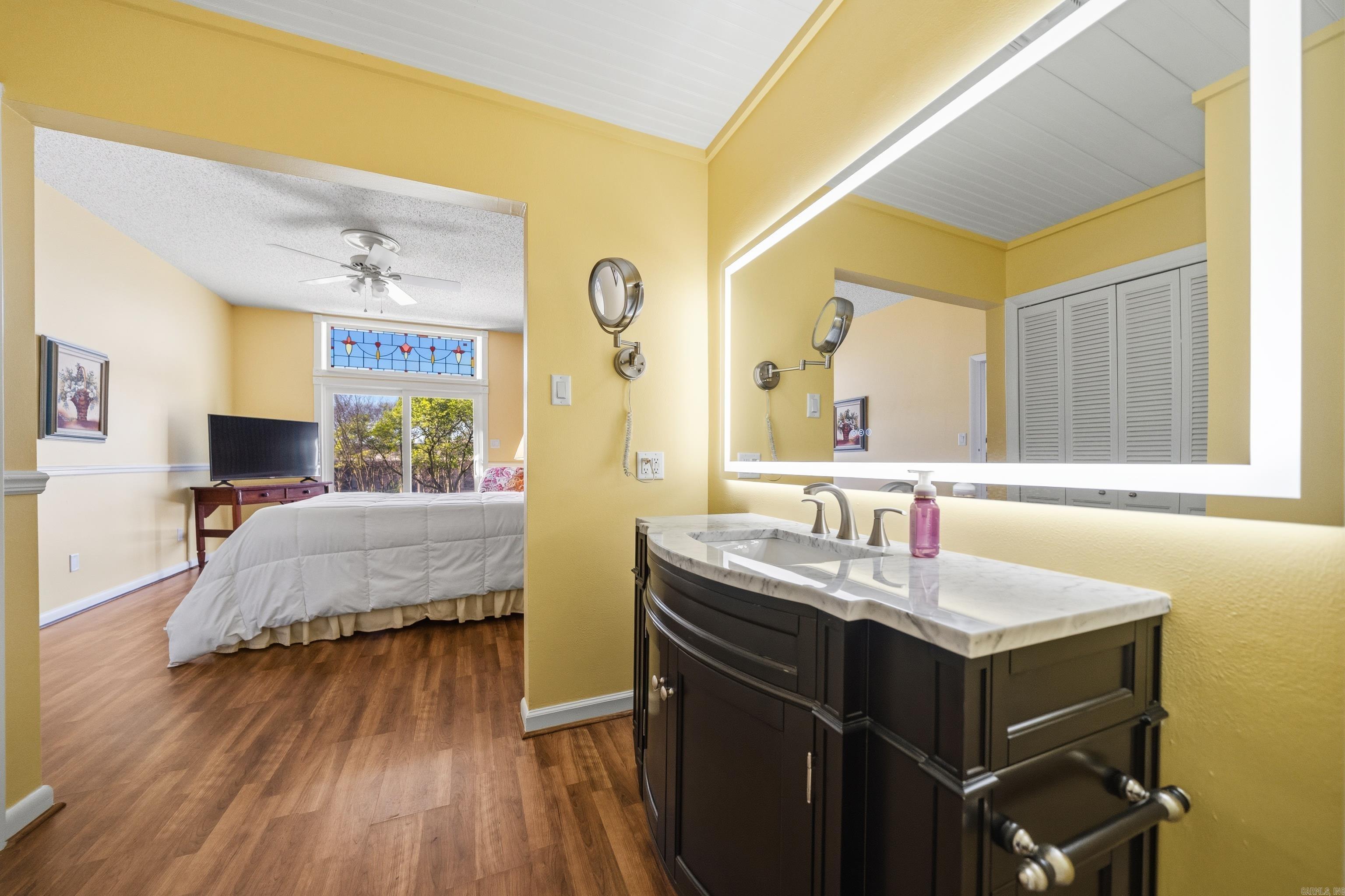 MOONLIGHT BAY COLONY HPR - Residential