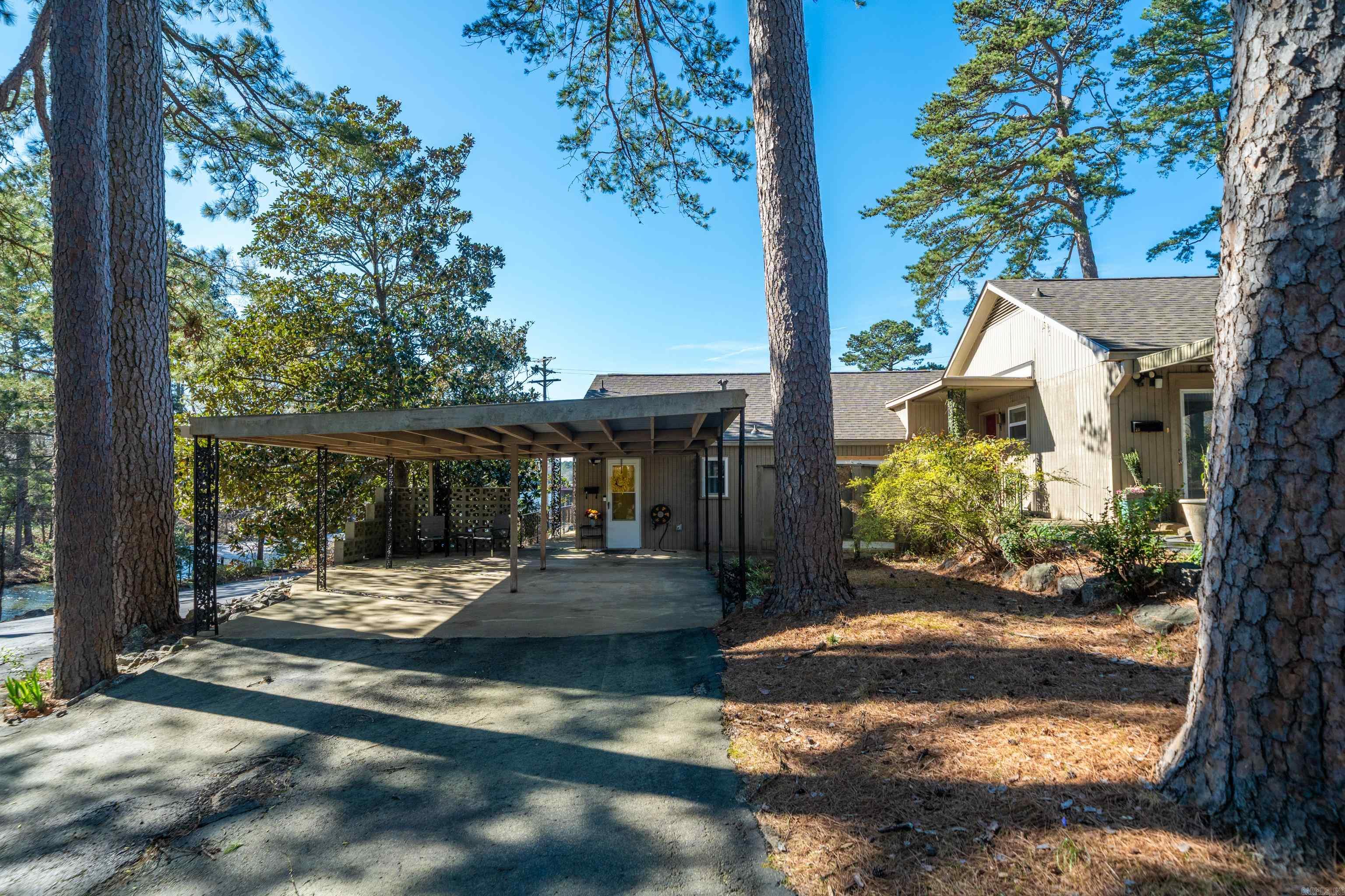 MOONLIGHT BAY COLONY HPR - Residential