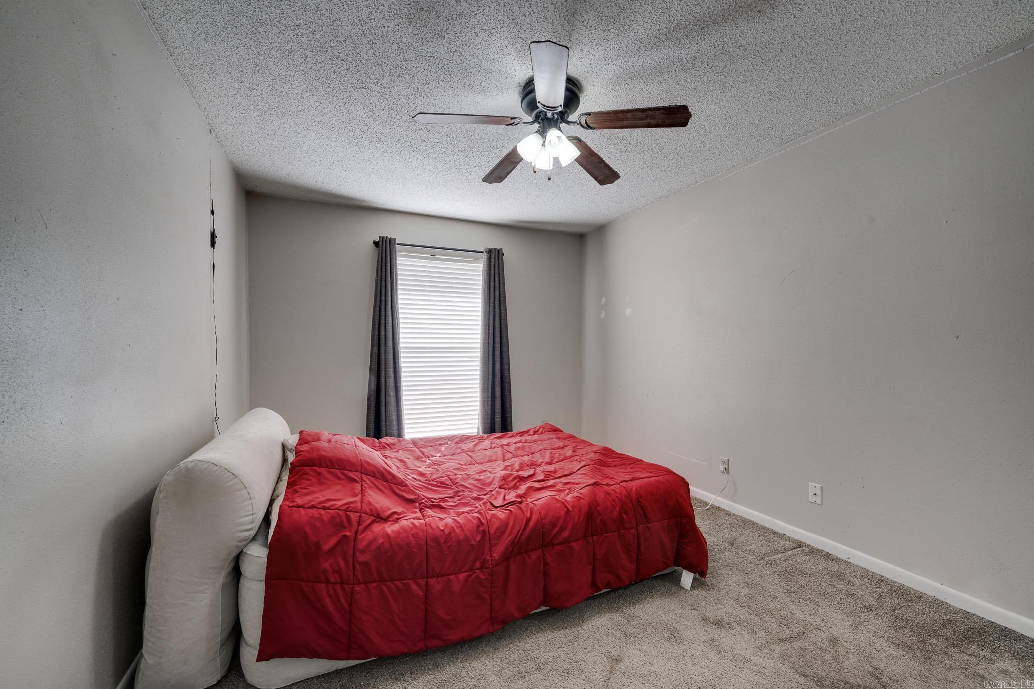 NORTH HILLS MANOR - Residential