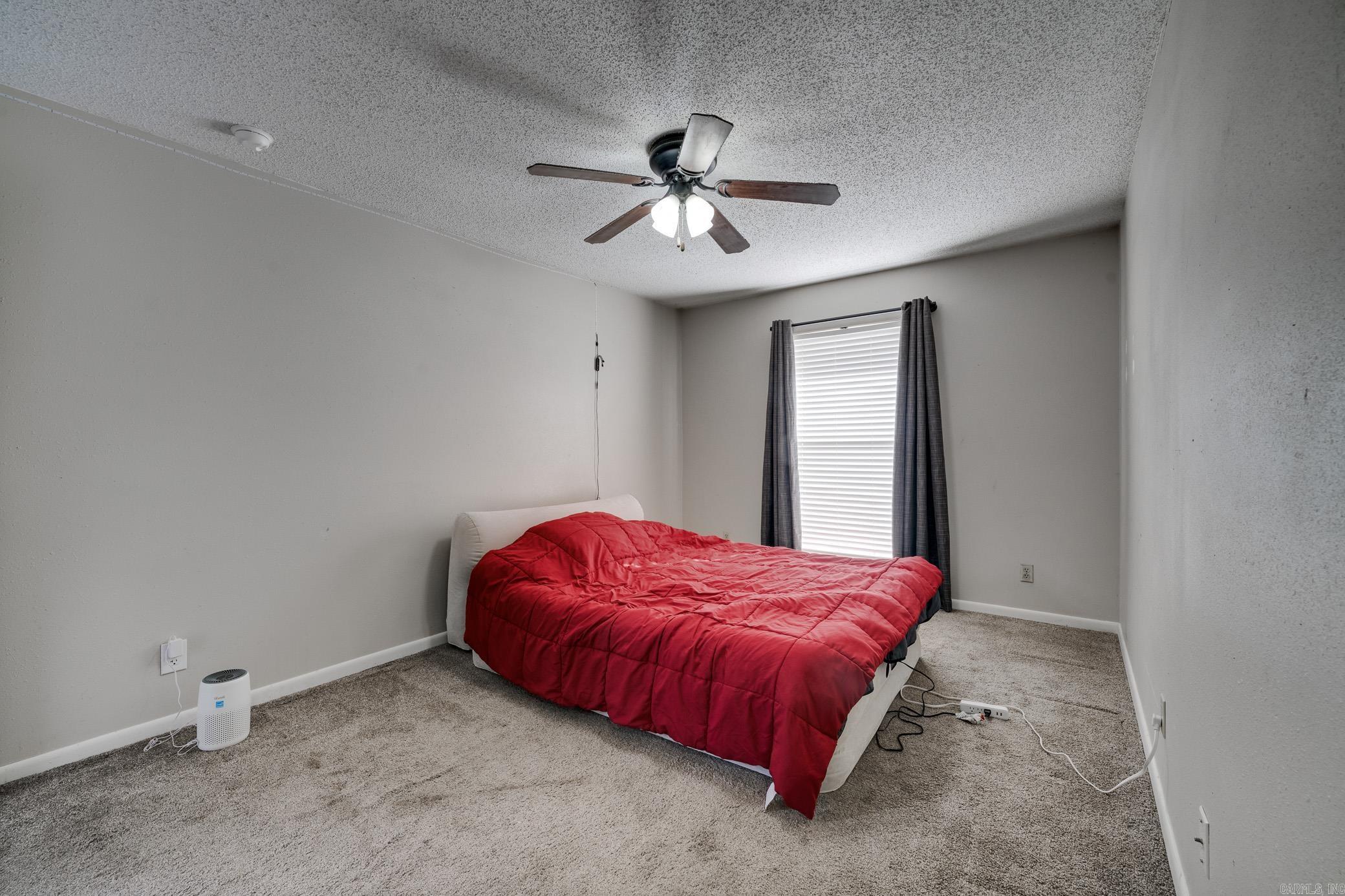 NORTH HILLS MANOR - Residential