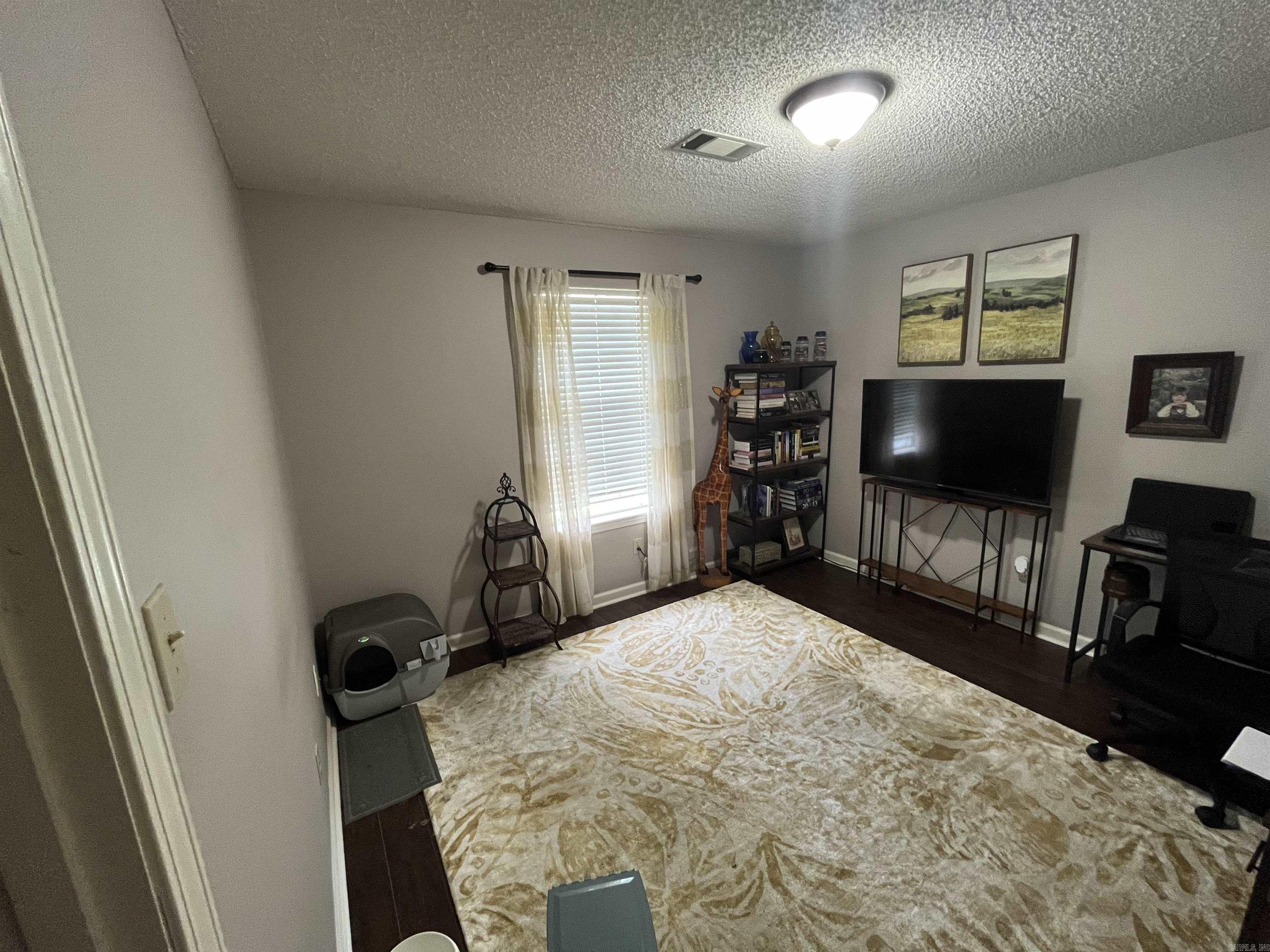 BRYANT OAKS - Residential