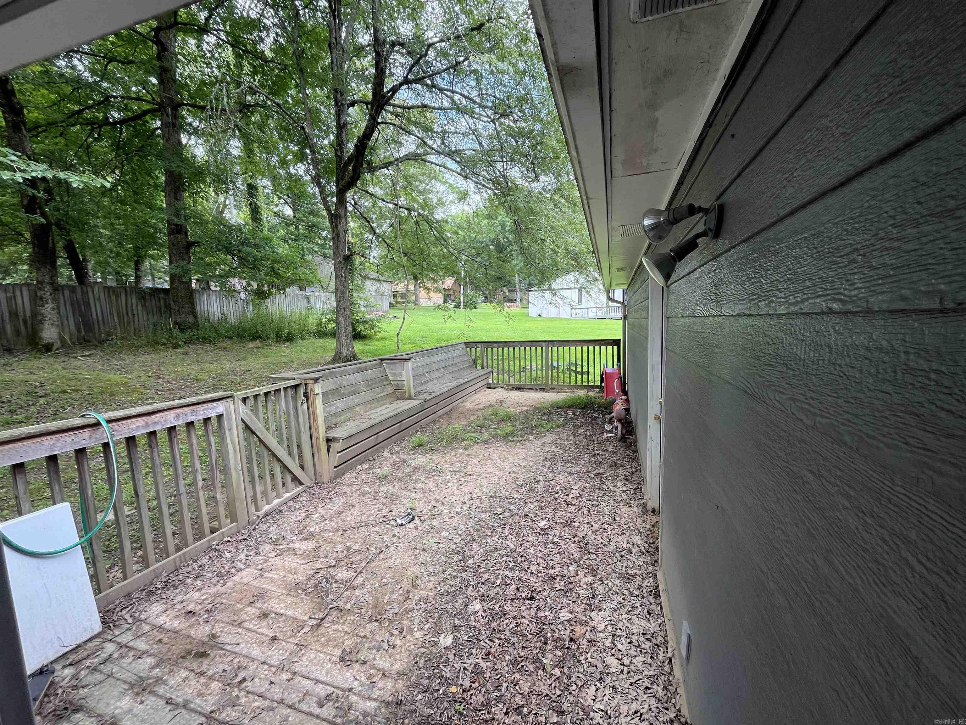 BRYANT OAKS - Residential