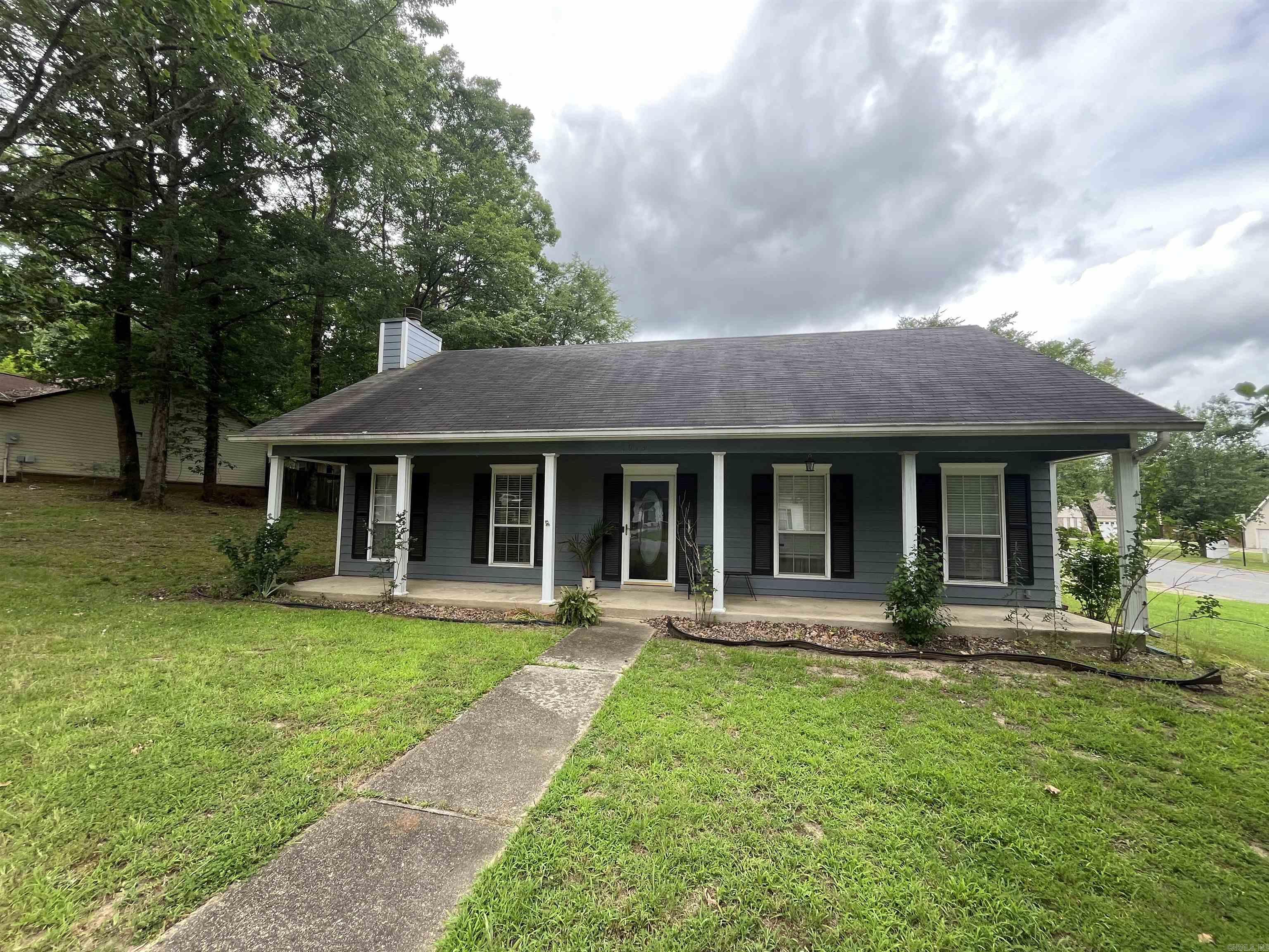 BRYANT OAKS - Residential