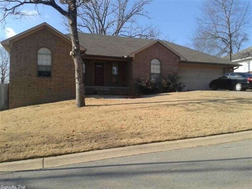 Great home in an established subdivision. 3 bedrooms and an office. Large space for the money.