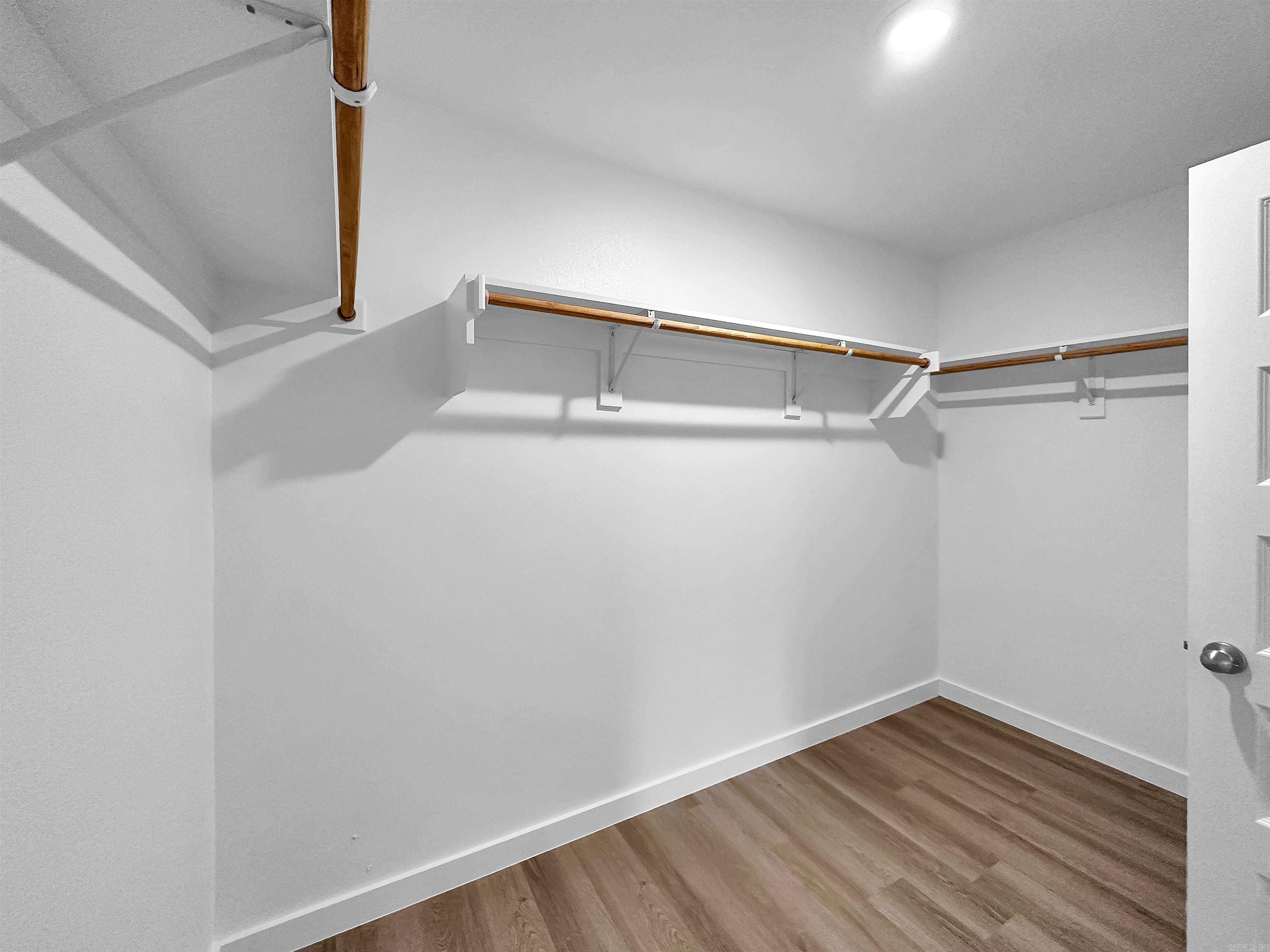 THE RESERVE AT COUNTRY CLUB PHAS - Residential