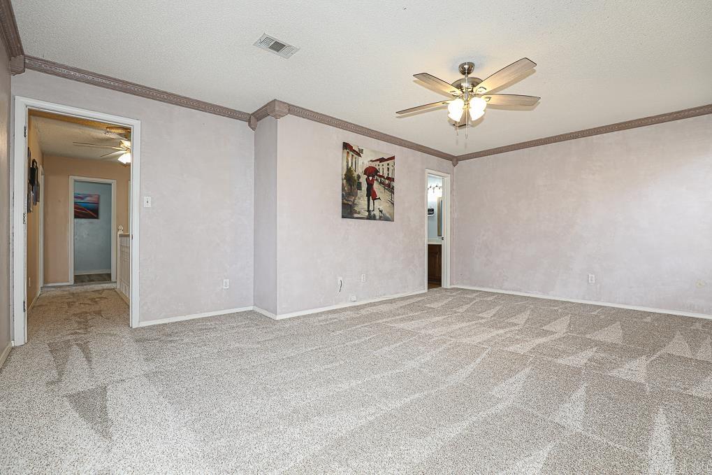 CHERRY CREEK - Residential