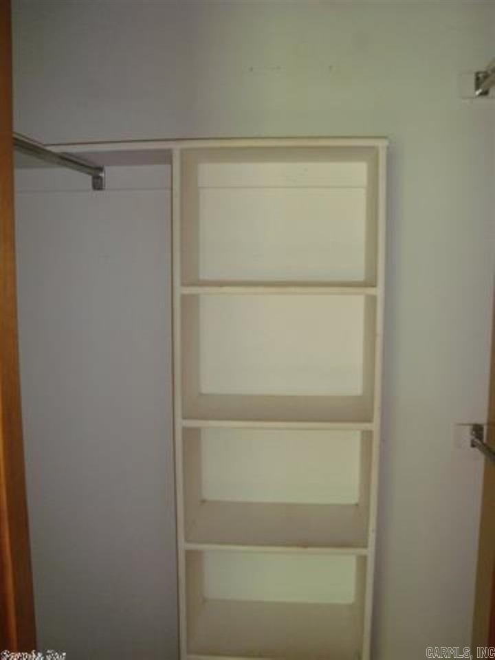 Robinwood - Residential Lease