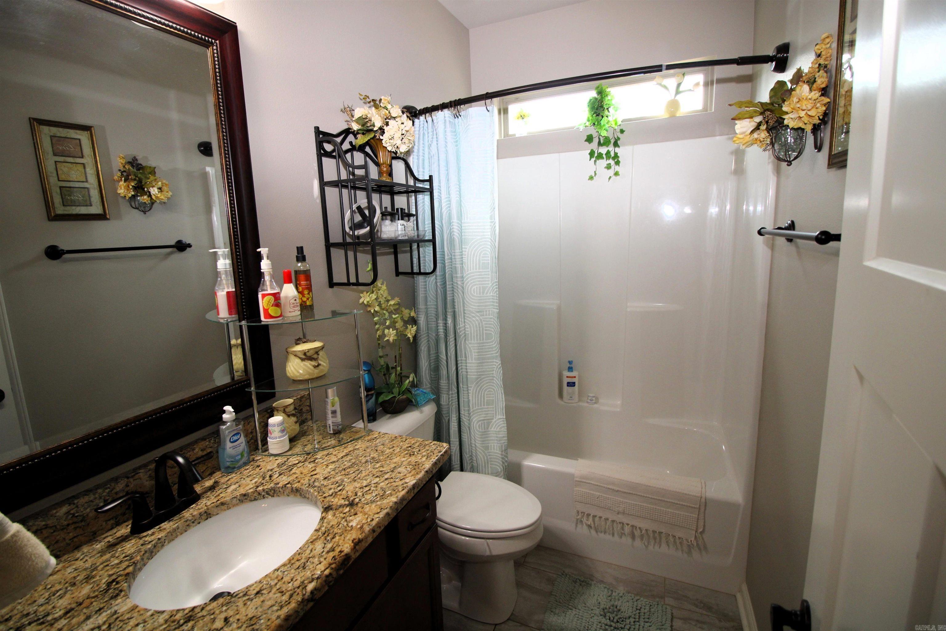 SANDY CREEK - Residential
