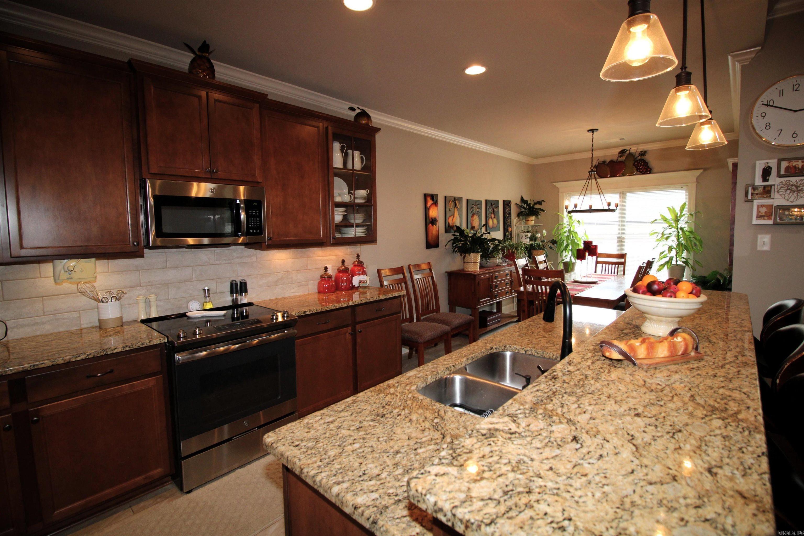 SANDY CREEK - Residential