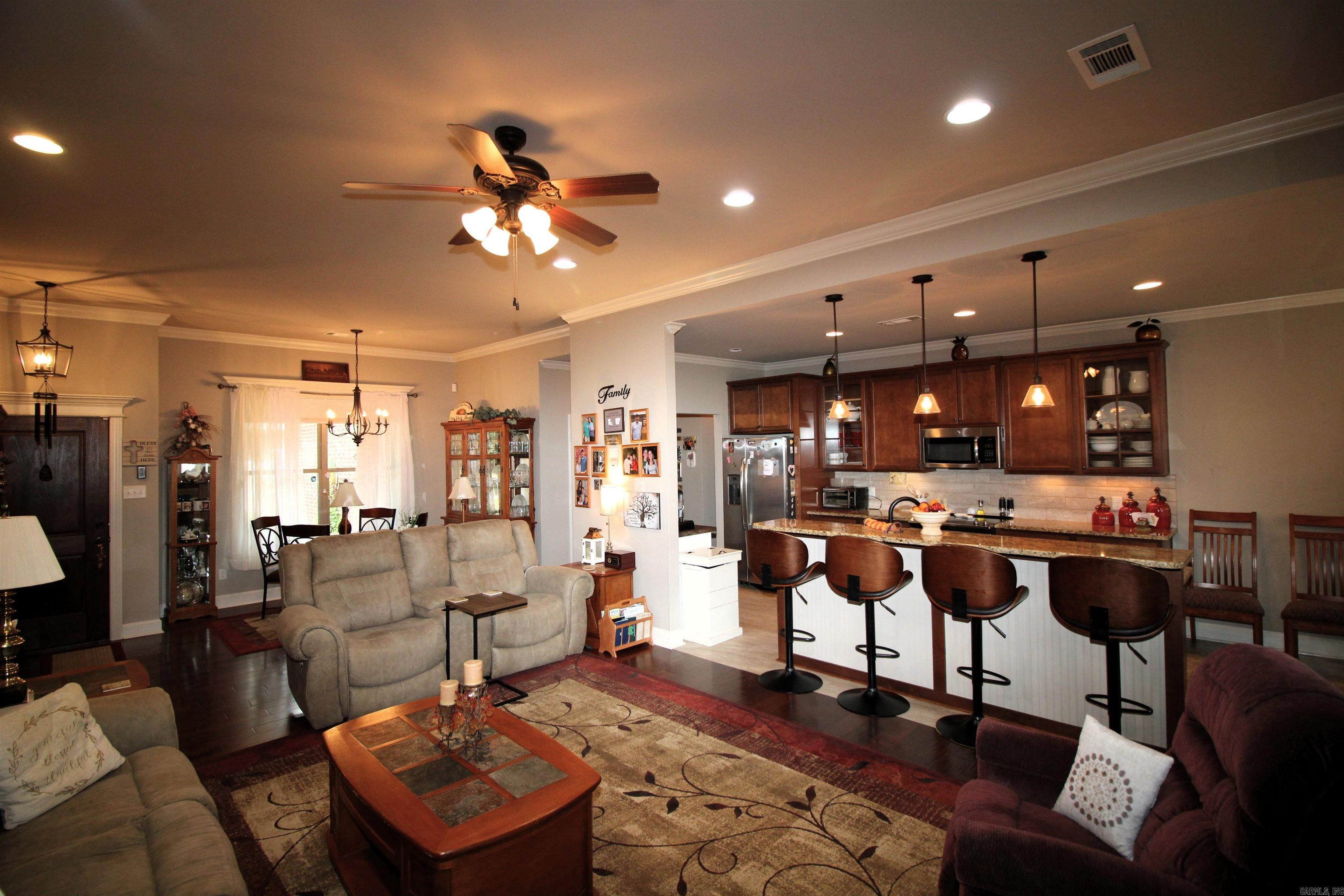 SANDY CREEK - Residential