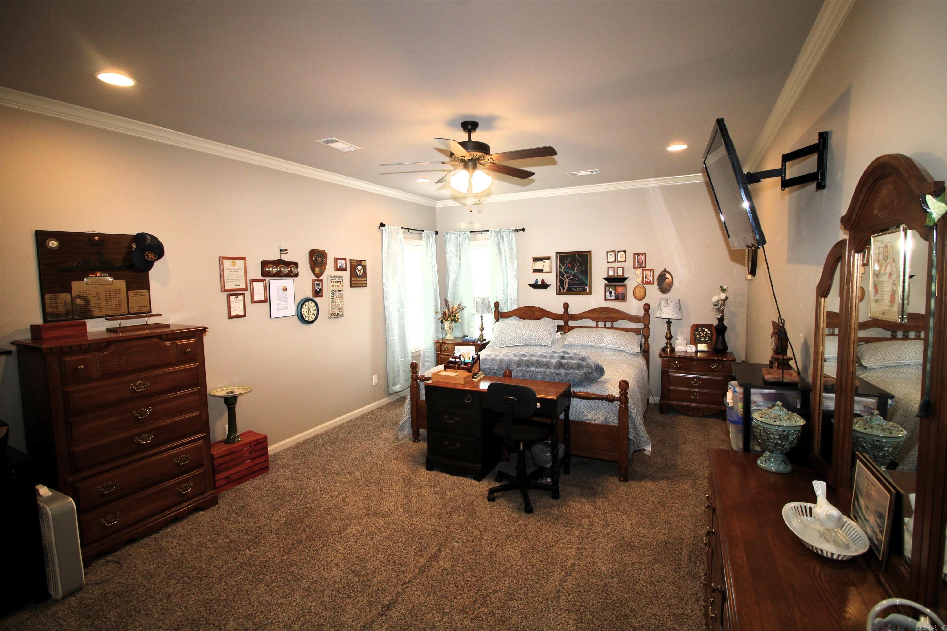 SANDY CREEK - Residential