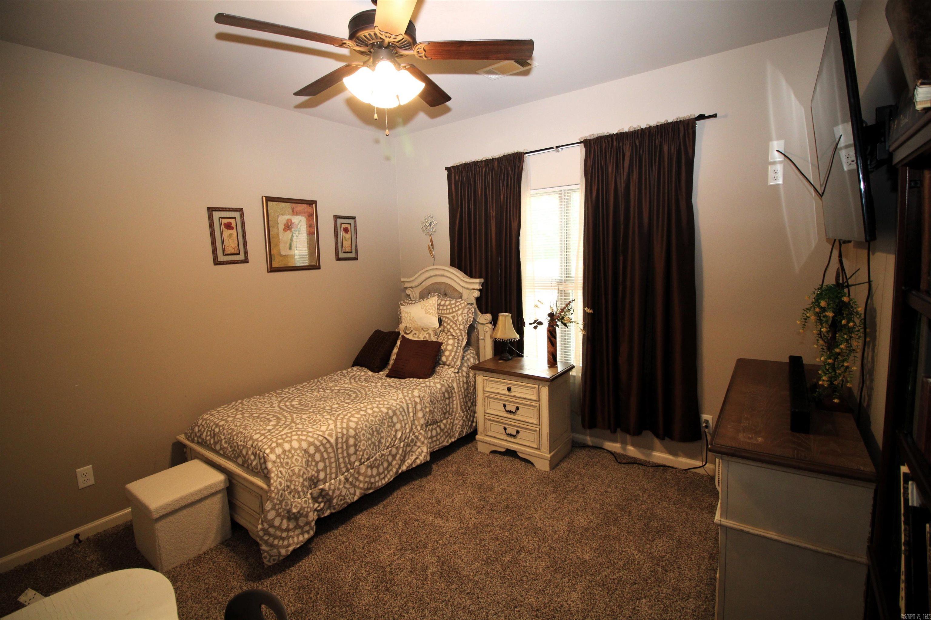 SANDY CREEK - Residential