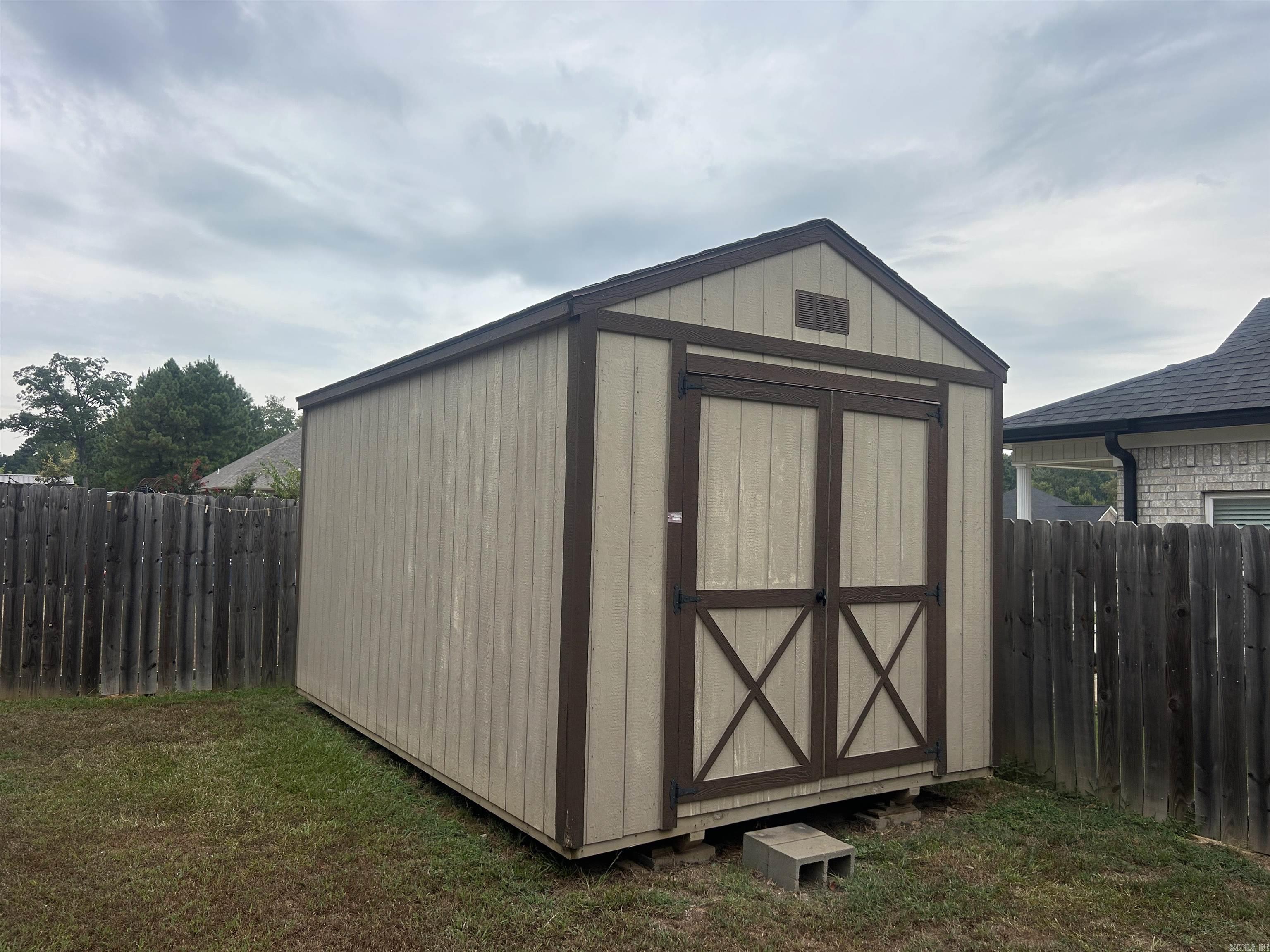 SANDY CREEK - Residential