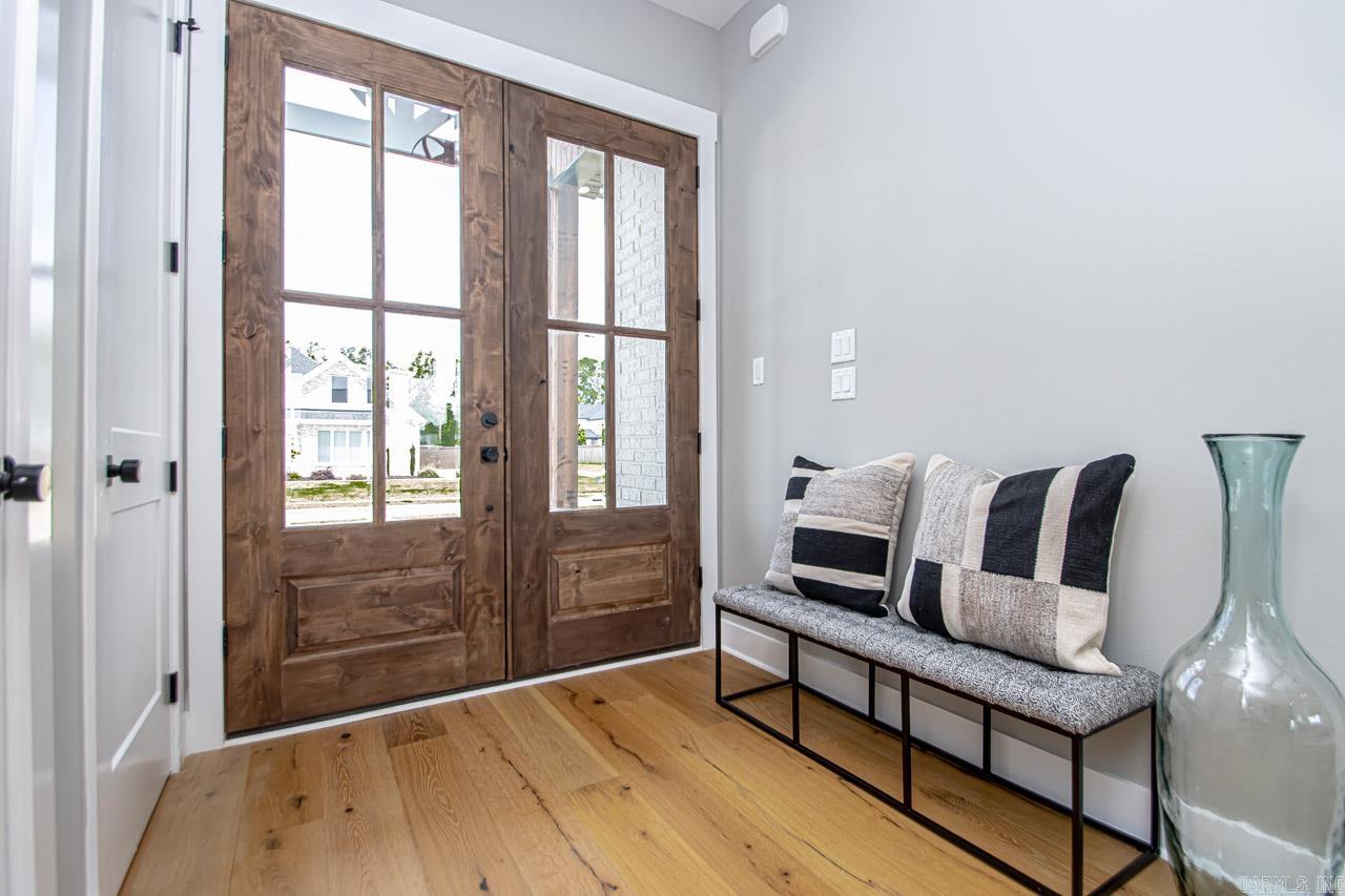 THE POINTE HURRICANE ESTATES - Residential