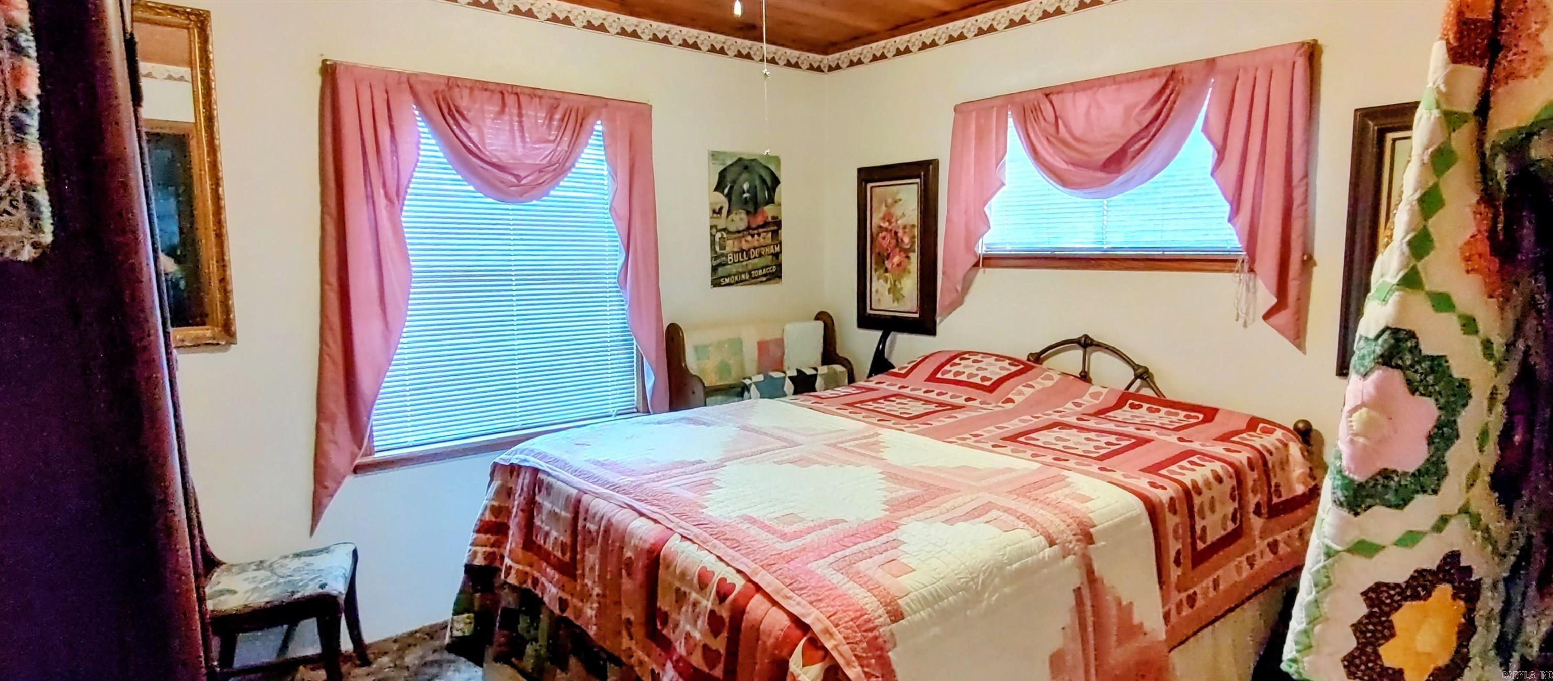 GILLESPIE,E.O. SD (WOL) - Residential