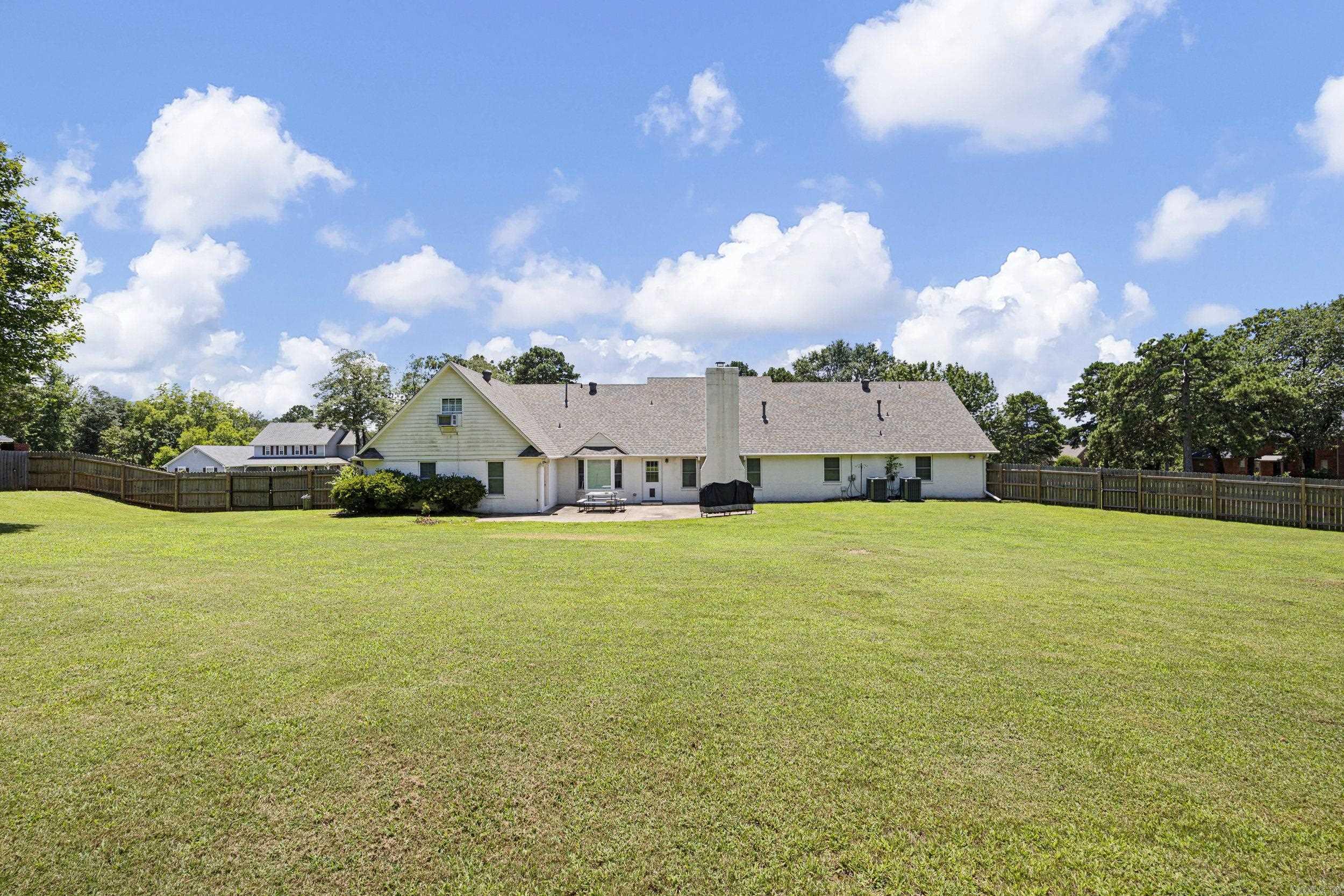 THE HIGHLANDS - Residential