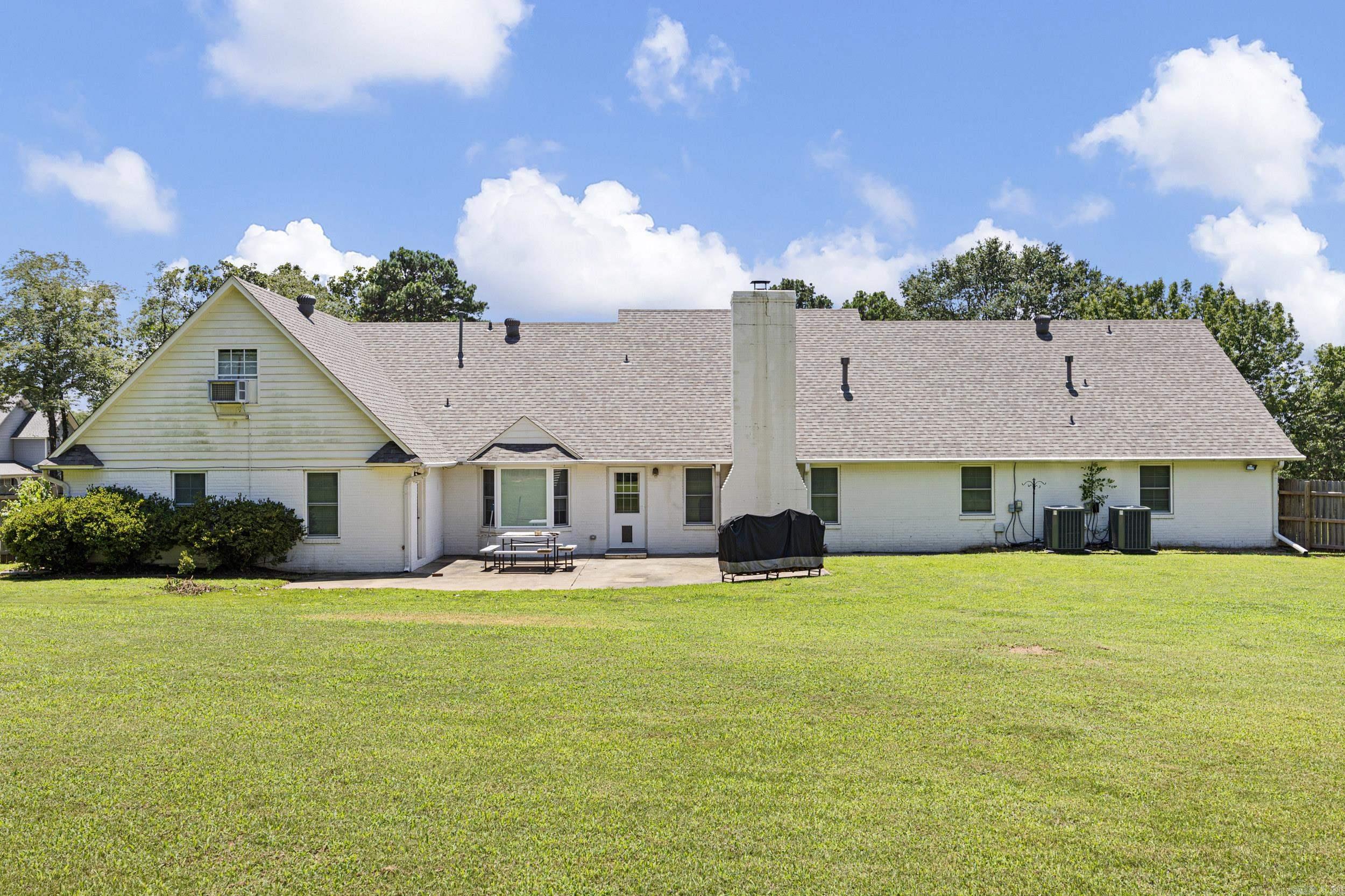 THE HIGHLANDS - Residential