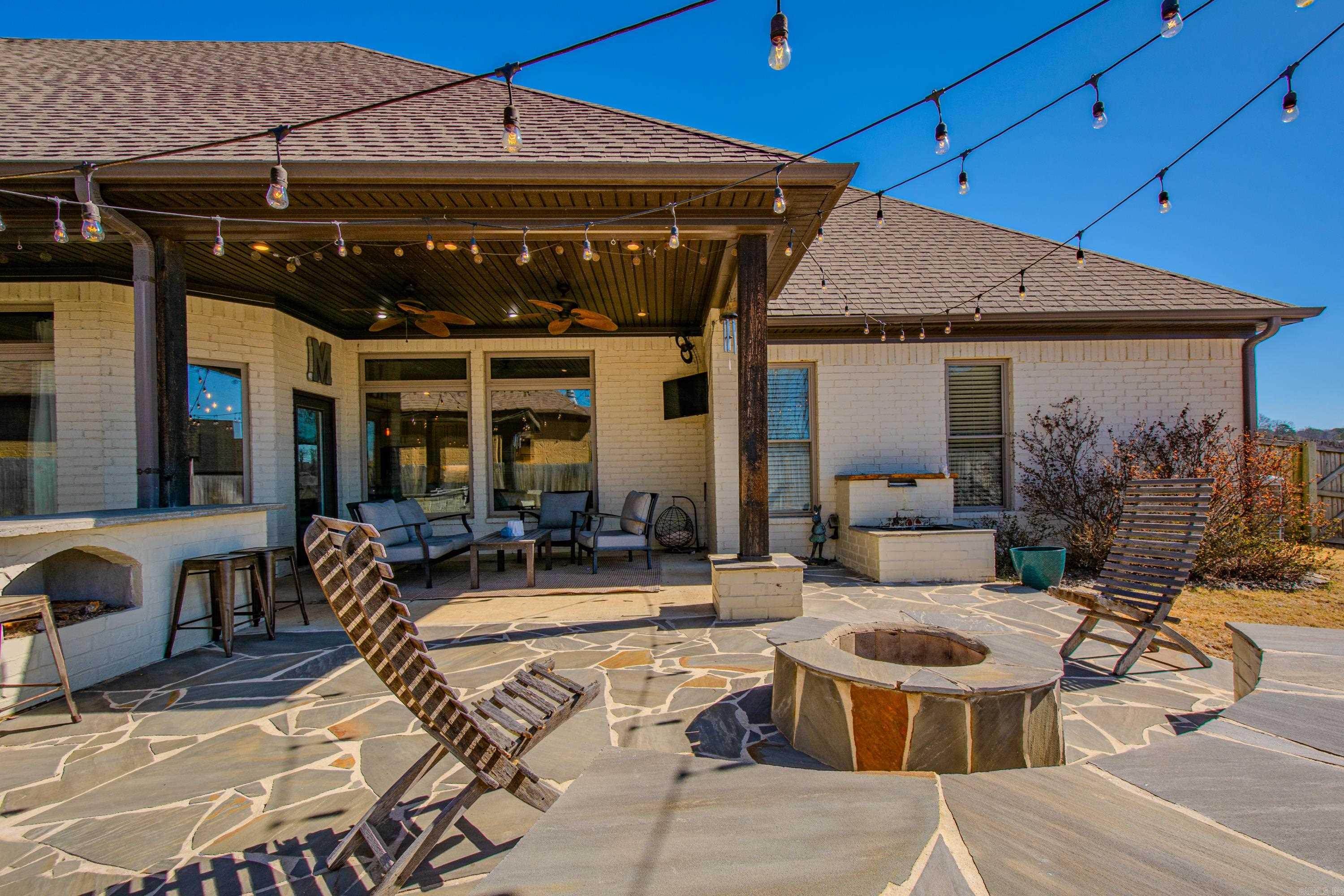 NORTH SHORE @ HURRICANE LAKE EST - Residential