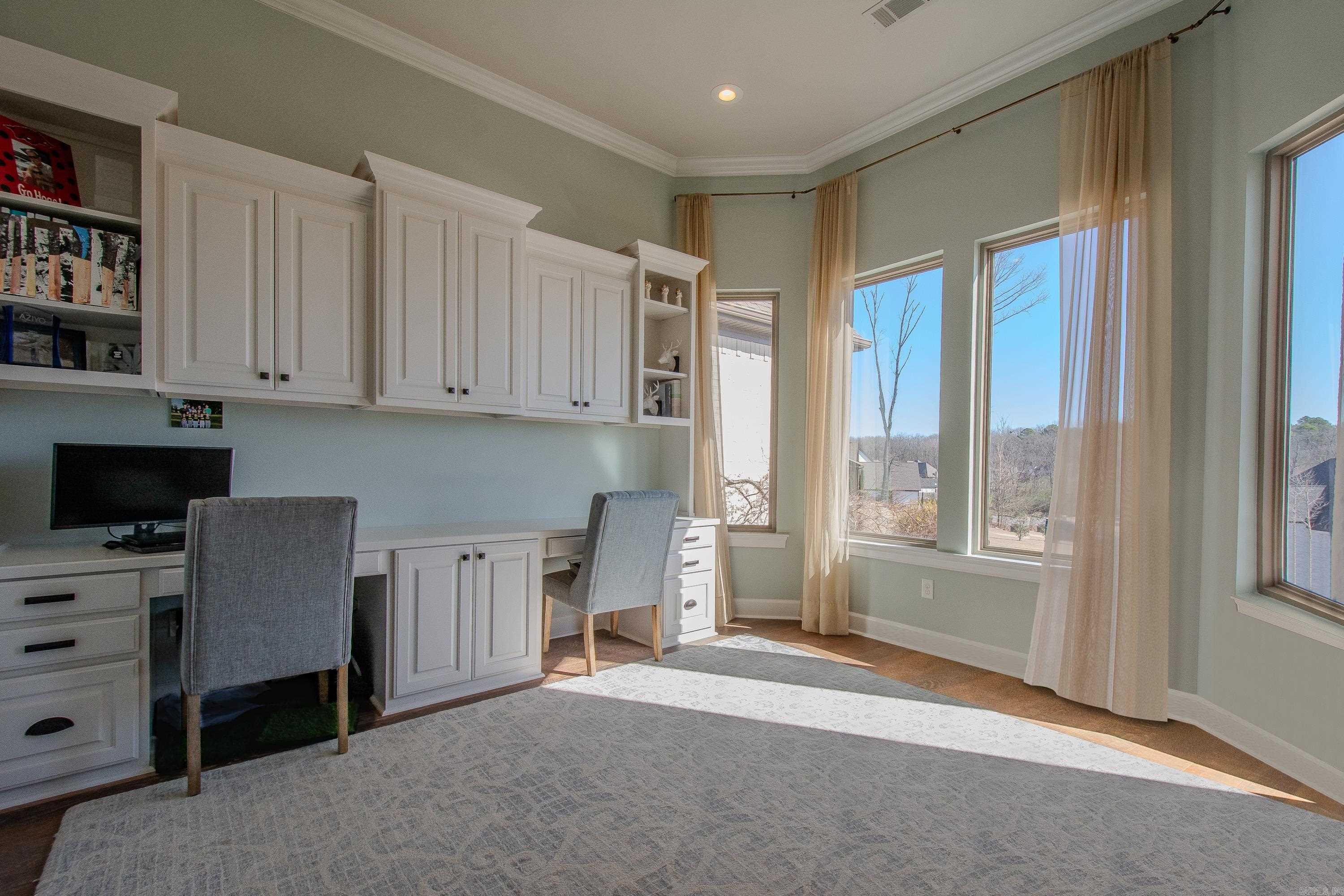 NORTH SHORE @ HURRICANE LAKE EST - Residential