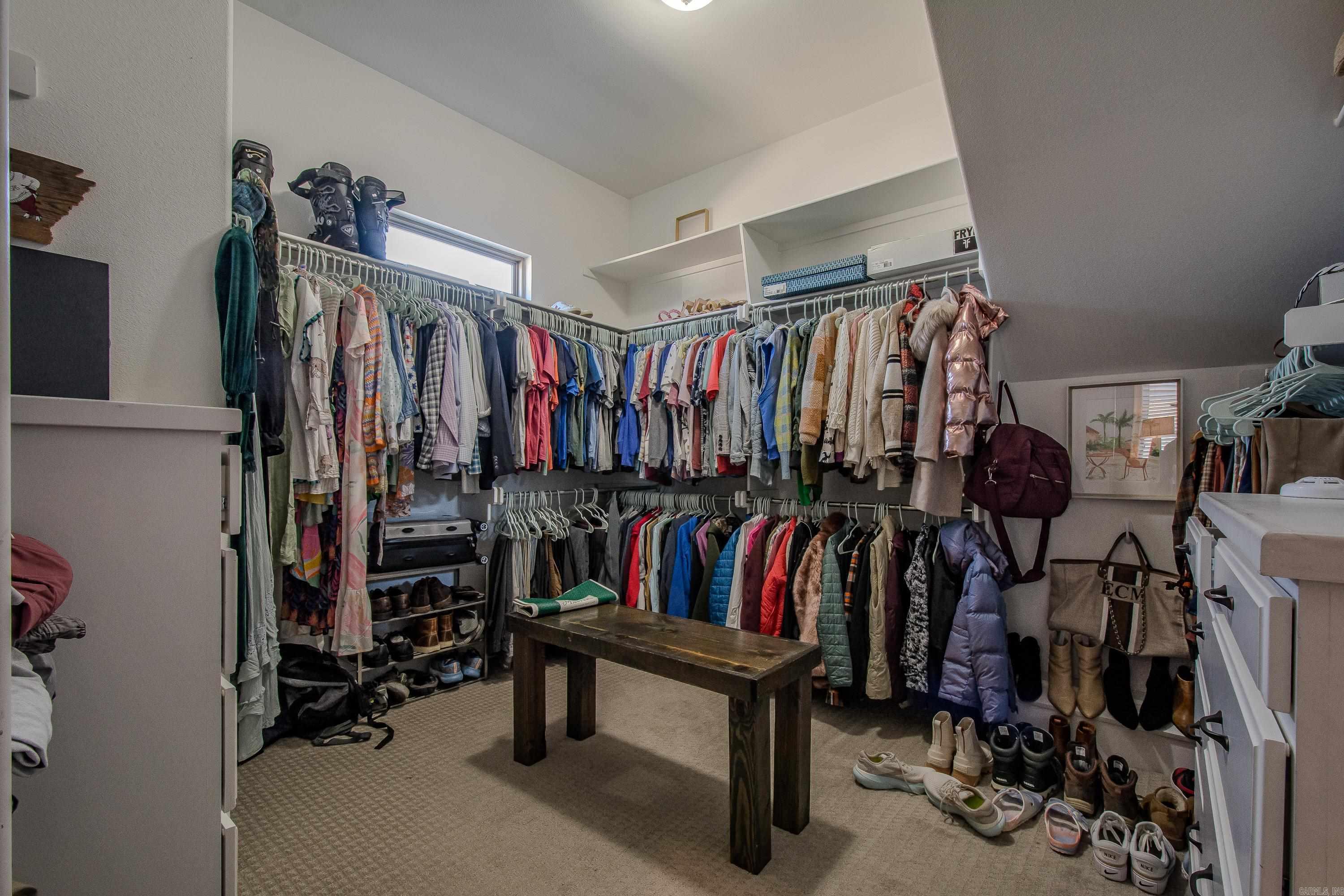 NORTH SHORE @ HURRICANE LAKE EST - Residential