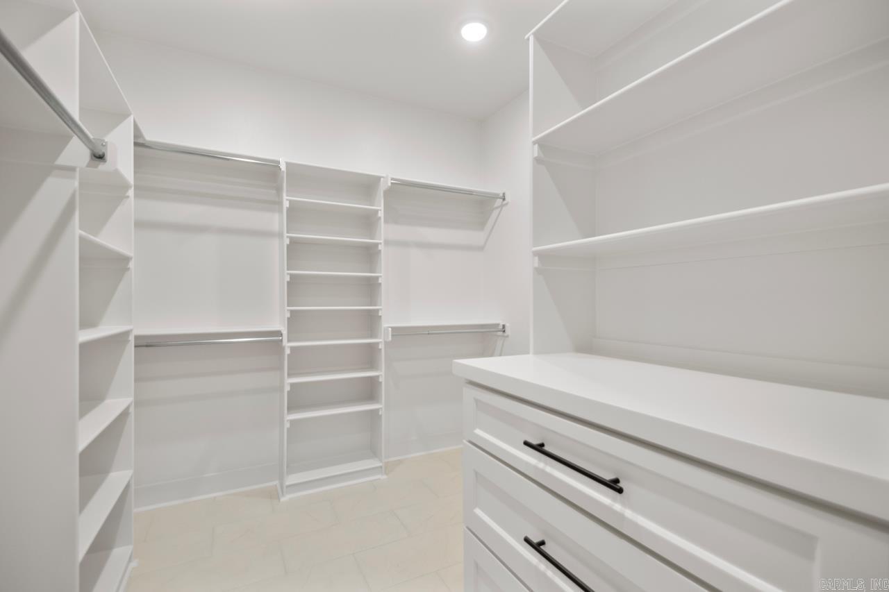 SPENCER CROSSING LLC - Residential