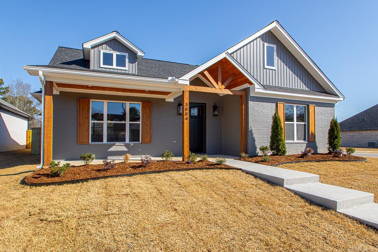 SPENCER CROSSING LLC - Residential