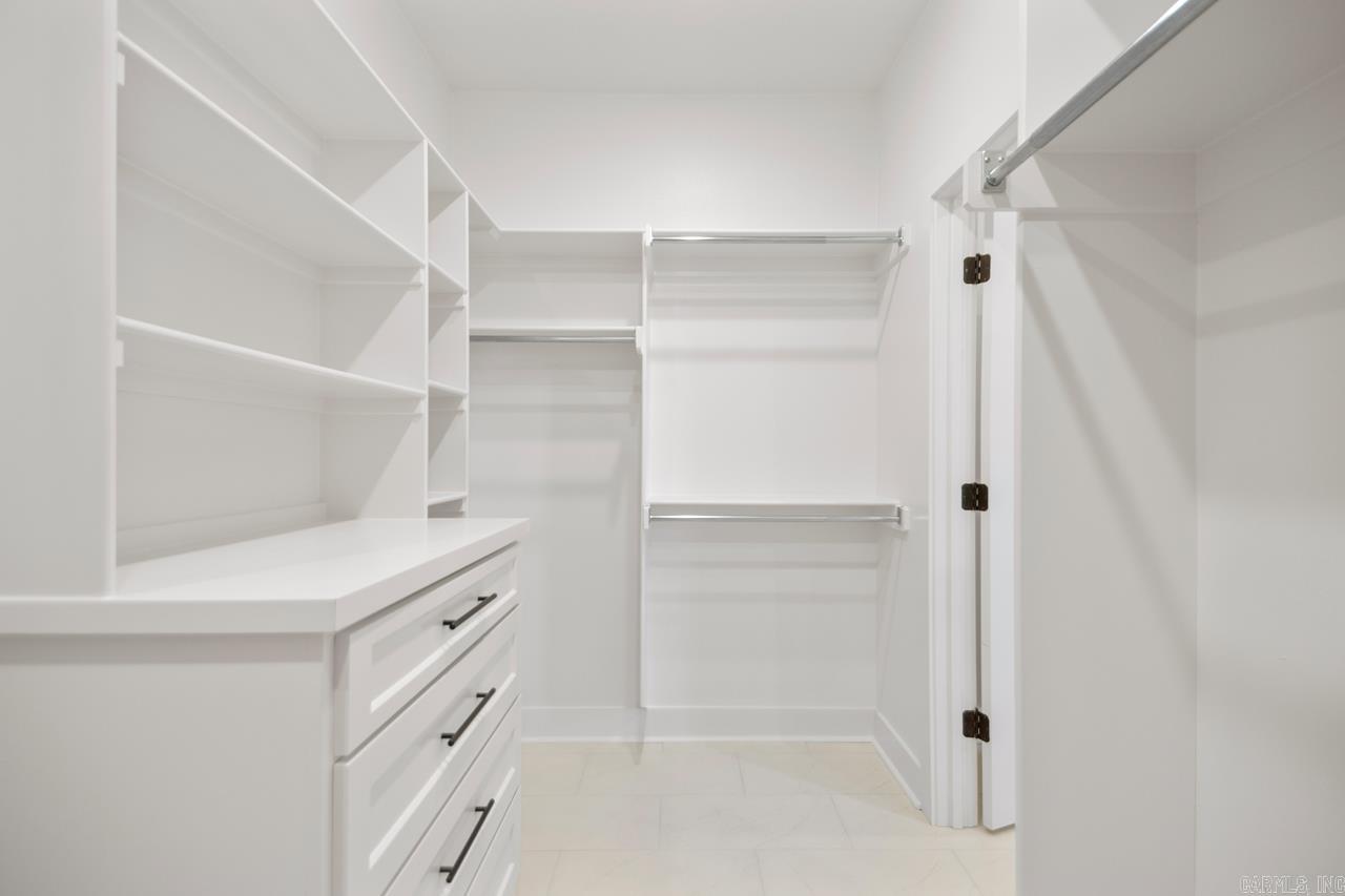 SPENCER CROSSING LLC - Residential