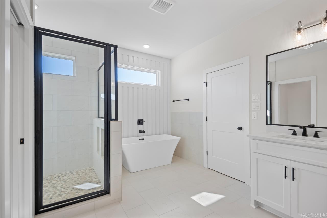 SPENCER CROSSING LLC - Residential