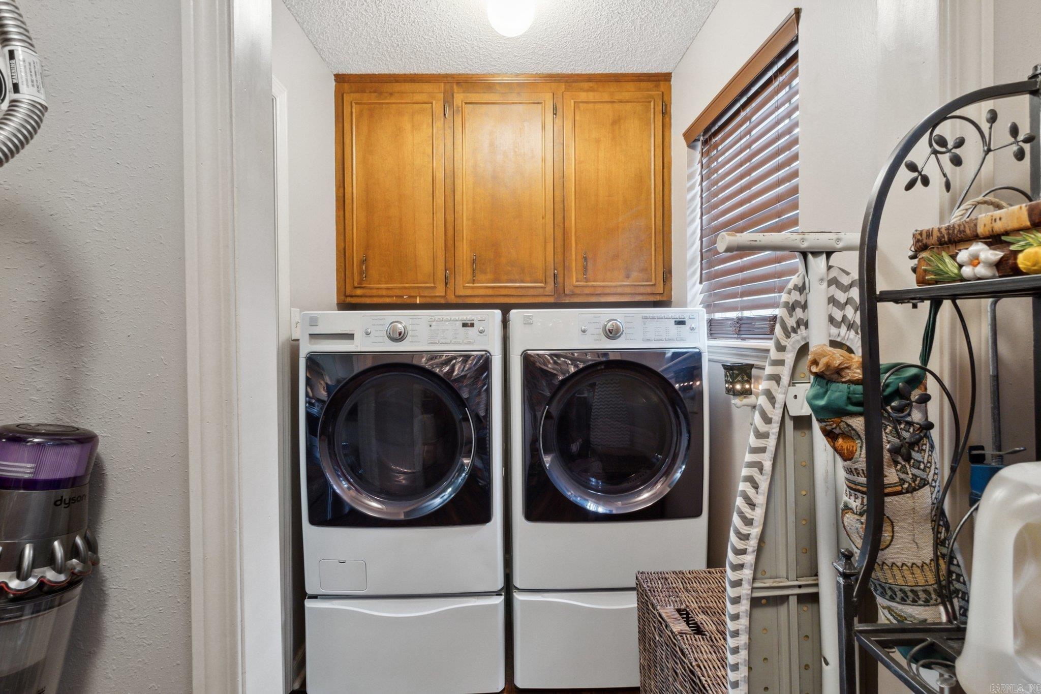 WALNUT VALLEY - Residential