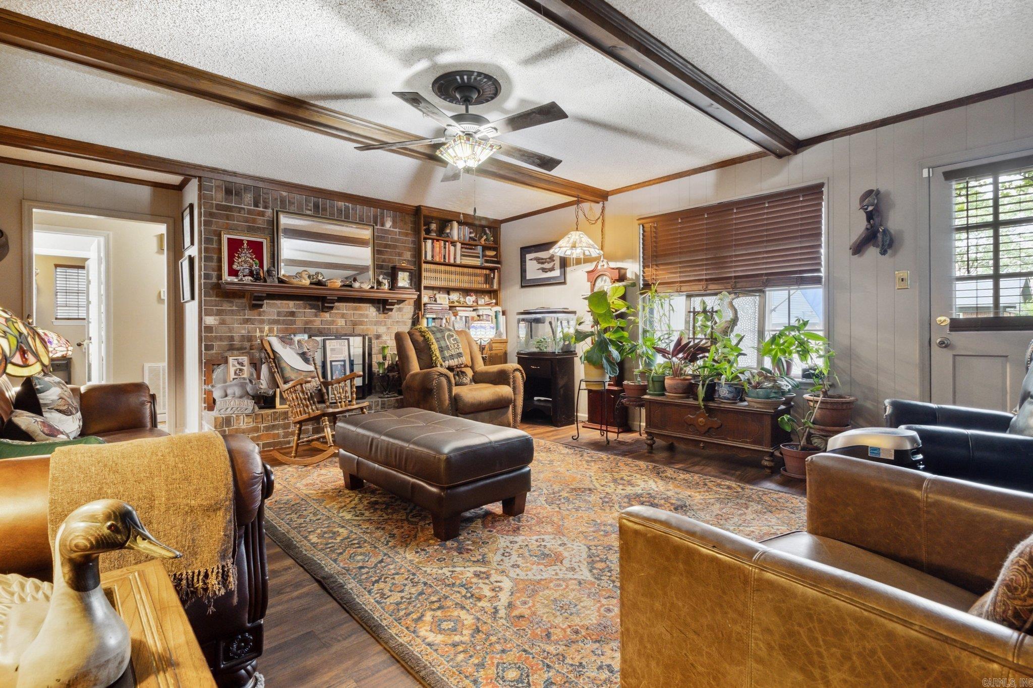 WALNUT VALLEY - Residential