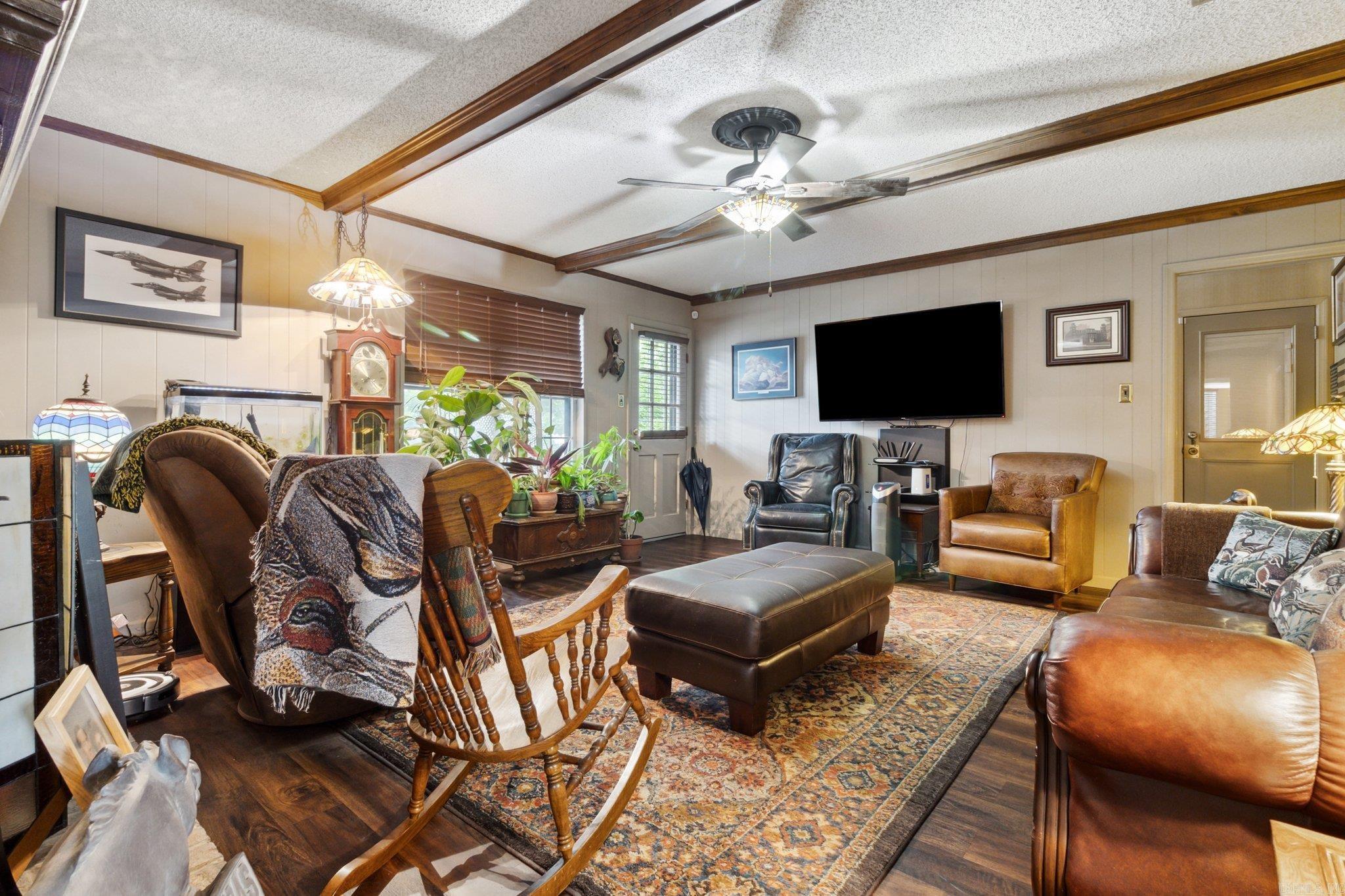 WALNUT VALLEY - Residential